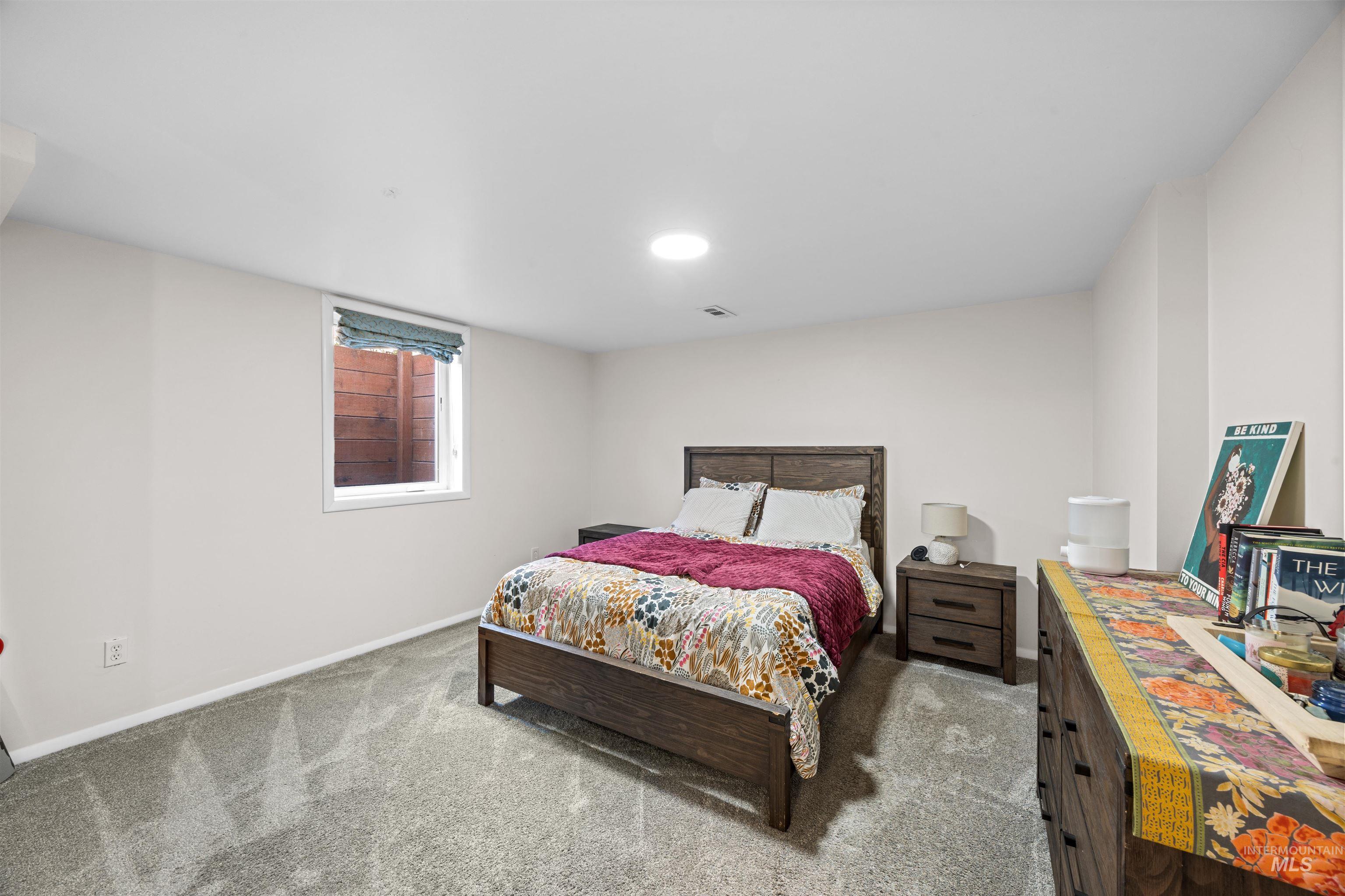 1929 W Bedford, Boise, Idaho 83705, 3 Bedrooms, 2 Bathrooms, Residential For Sale, Price $550,000,MLS 98986170