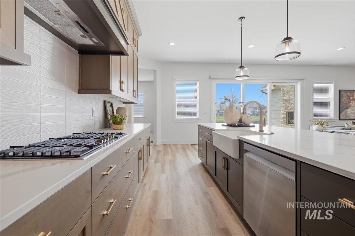 5657 W Polecat Dr., Eagle, Idaho 83616, 3 Bedrooms, 3.5 Bathrooms, Residential For Sale, Price $1,099,990,MLS 98986171