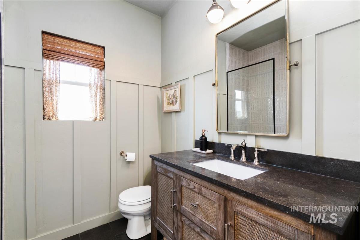 5948 W Hamm Ln, Eagle, Idaho 83616, 3 Bedrooms, 2 Bathrooms, Residential For Sale, Price $564,900, 98986173