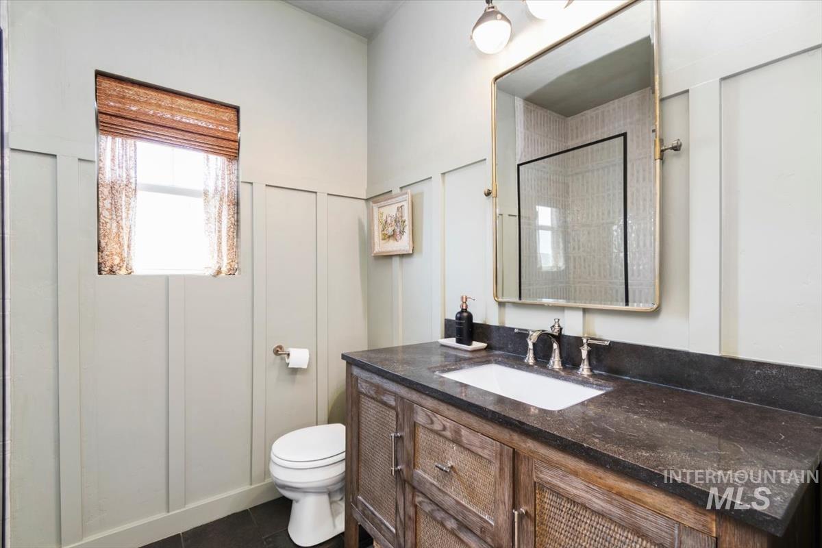 5948 W Hamm Ln, Eagle, Idaho 83616, 3 Bedrooms, 2 Bathrooms, Residential For Sale, Price $589,900, 98986173