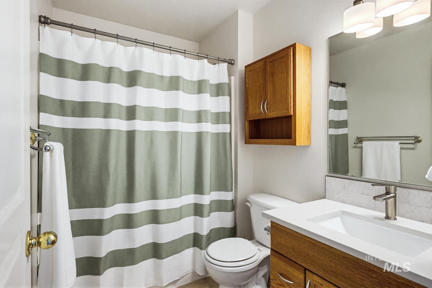 434 S Malachite Ave, Meridian, Idaho 83642, 4 Bedrooms, 2.5 Bathrooms, Residential For Sale, Price $540,000,MLS 98986177