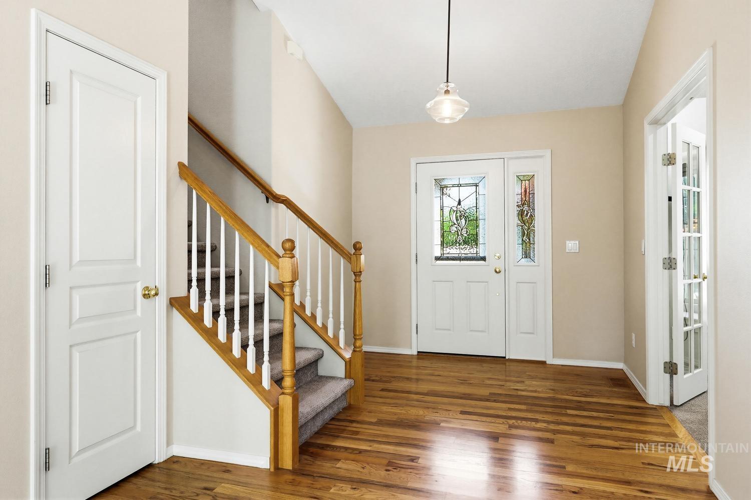 434 S Malachite Ave, Meridian, Idaho 83642, 4 Bedrooms, 2.5 Bathrooms, Residential For Sale, Price $540,000,MLS 98986177