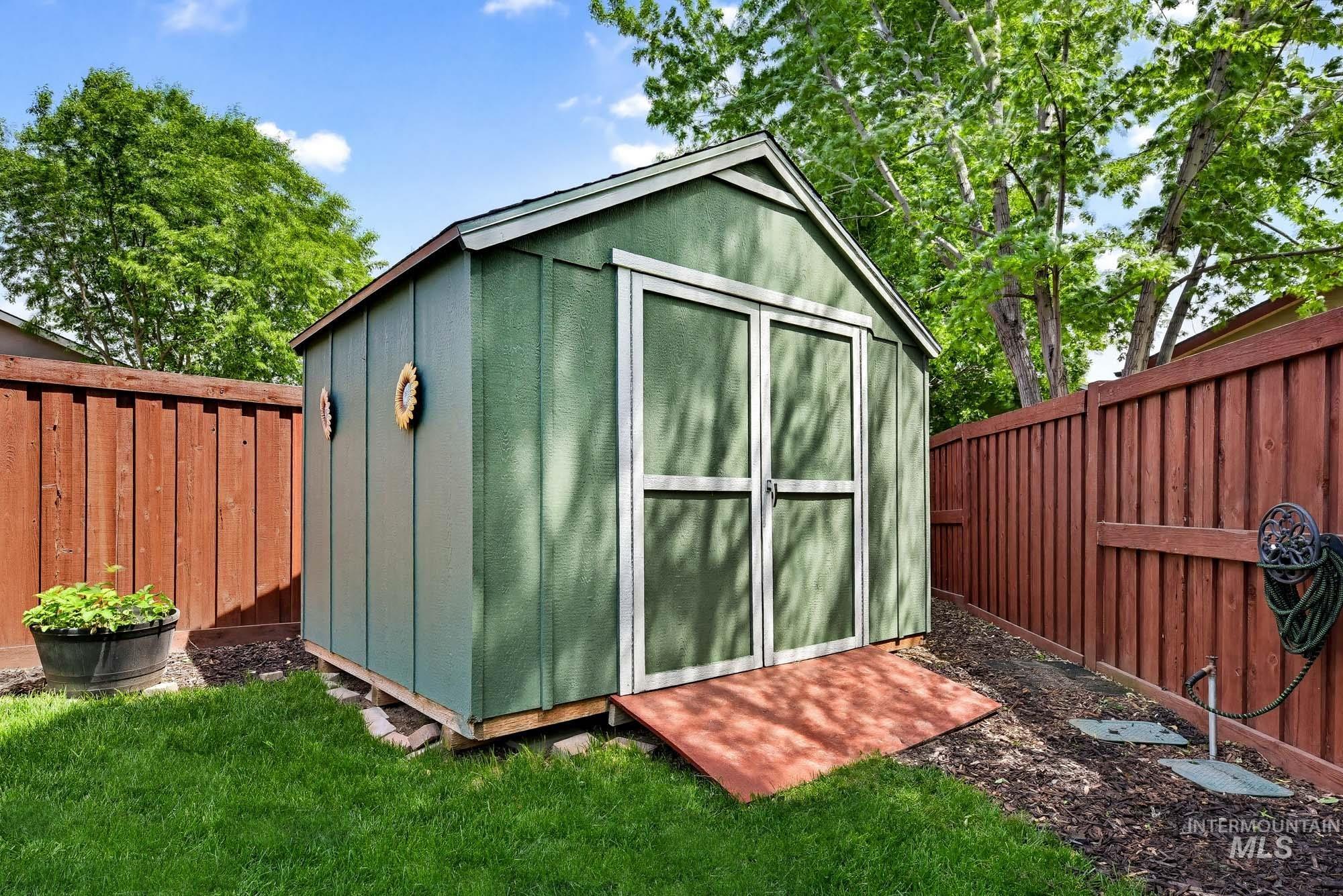 6650 S Red Shine Way, Boise, Idaho 83709, 3 Bedrooms, 2.5 Bathrooms, Residential For Sale, Price $549,000, 98986179