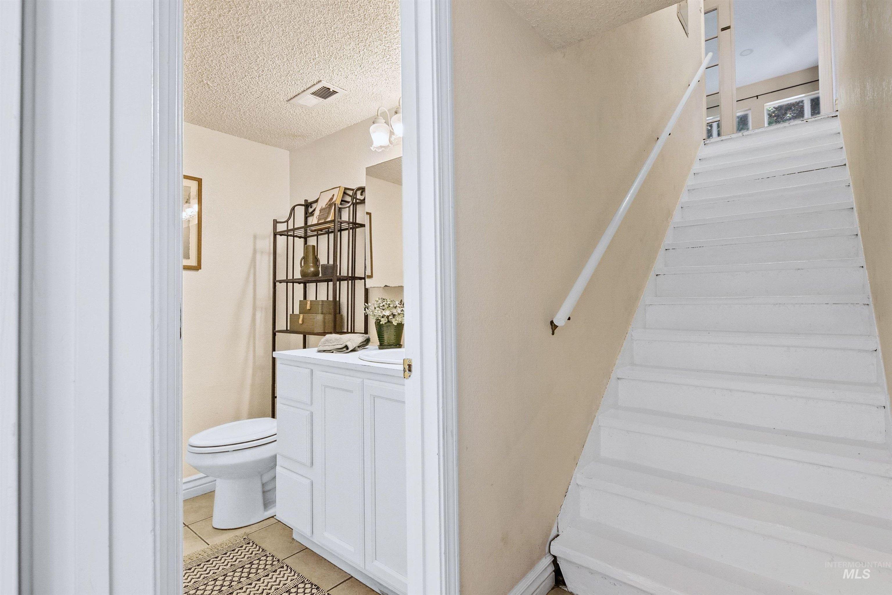 723 S Opal Street, Boise, Idaho 83705, 4 Bedrooms, 2 Bathrooms, Residential For Sale, Price $599,900, 98986180