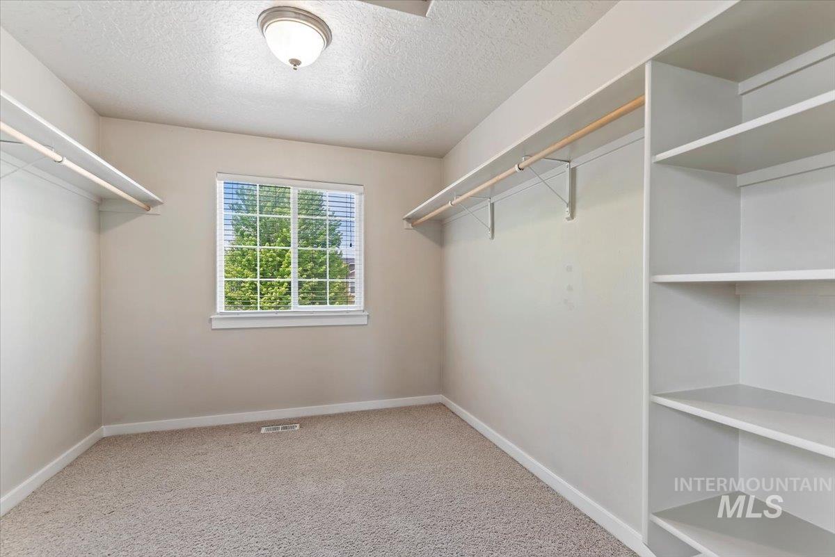11325 W Cumberland River Drive, Nampa, Idaho 83686, 4 Bedrooms, 2.5 Bathrooms, Residential For Sale, Price $464,900,MLS 98986181
