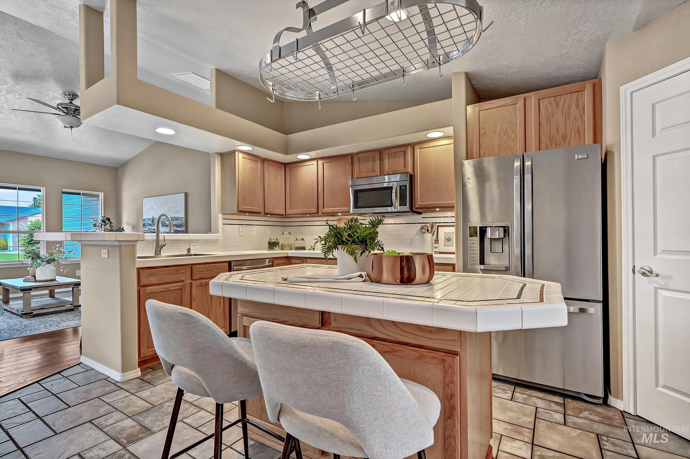 2688 W Forecast St, Meridian, Idaho 83642, 5 Bedrooms, 3.5 Bathrooms, Residential For Sale, Price $599,900, 98986182
