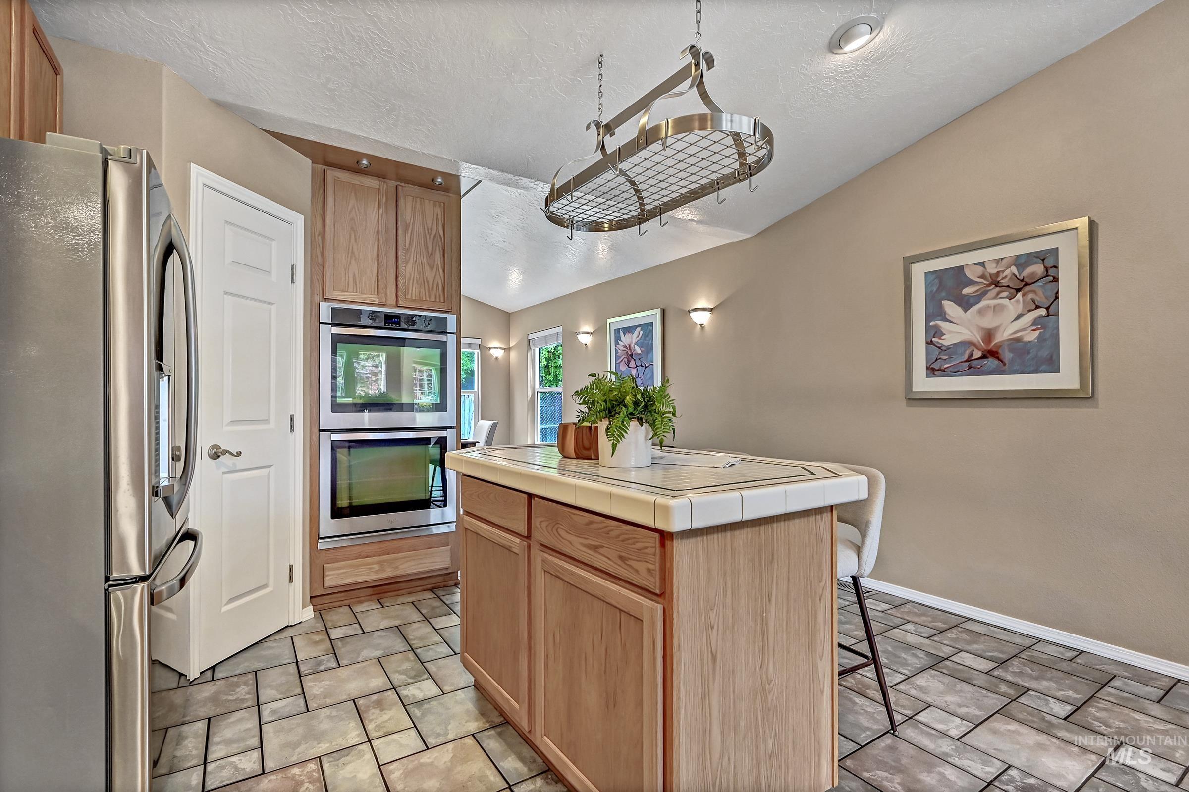 2688 W Forecast St, Meridian, Idaho 83642, 5 Bedrooms, 3.5 Bathrooms, Residential For Sale, Price $599,900, 98986182