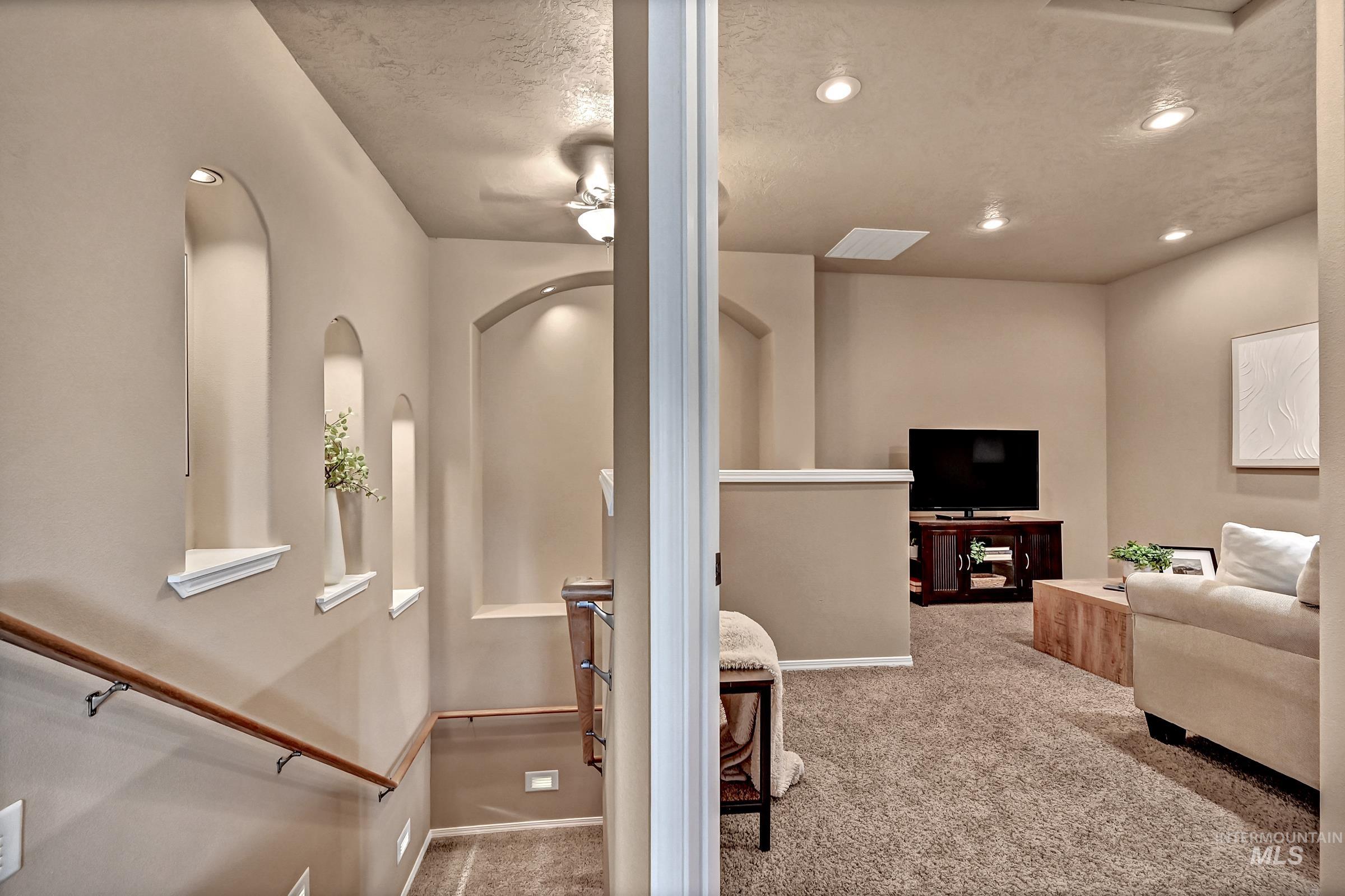 2688 W Forecast St, Meridian, Idaho 83642, 5 Bedrooms, 3.5 Bathrooms, Residential For Sale, Price $599,900, 98986182