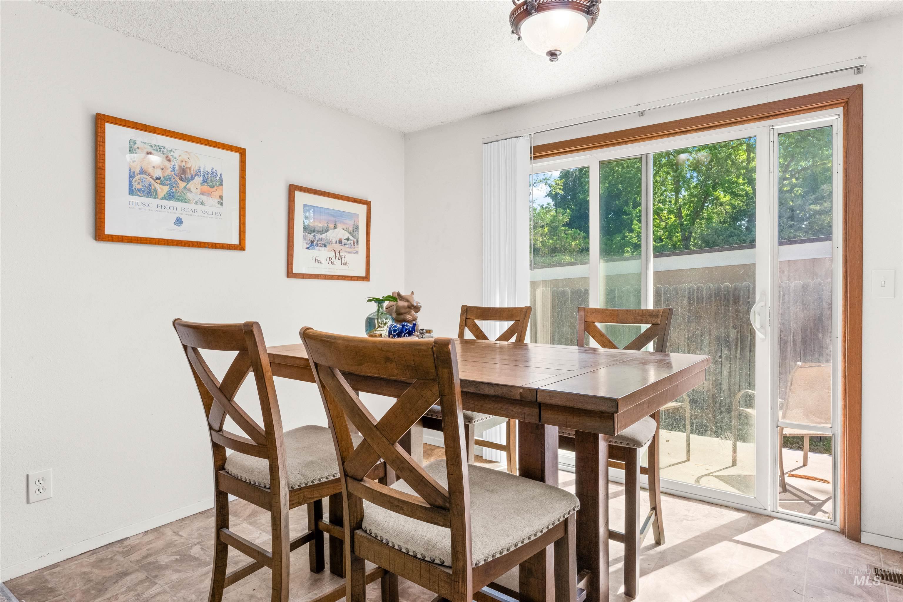 304 W Woodvine Ct, Boise, Idaho 83706, 3 Bedrooms, 1 Bathroom, Residential For Sale, Price $415,000,MLS 98986187