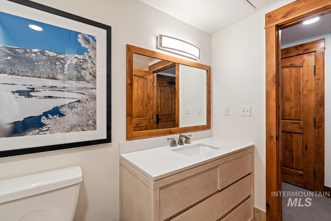 75 Arling Center, Donnelly, Idaho 83615, 1 Bathroom, Residential For Sale, Price $399,000,MLS 98986191