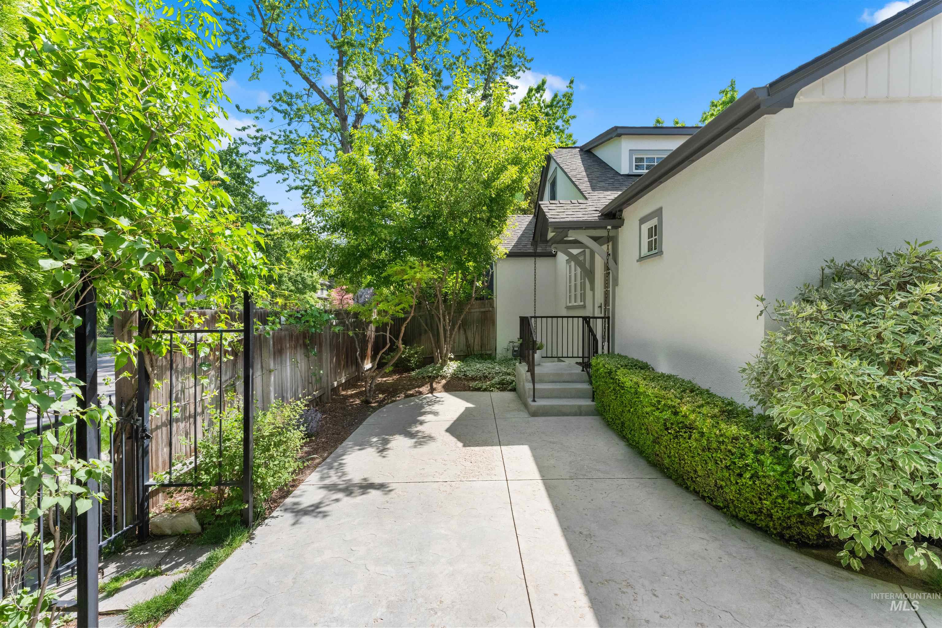 1221 N Harrison Blvd, Boise, Idaho 83702, 4 Bedrooms, 3 Bathrooms, Residential For Sale, Price $1,725,000, 98986193