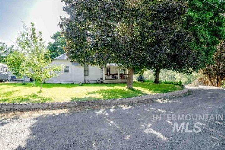 201 Tiffany Ln, Culdesac, Idaho 83524, 2 Bedrooms, 1 Bathroom, Residential For Sale, Price $165,000, 98986194