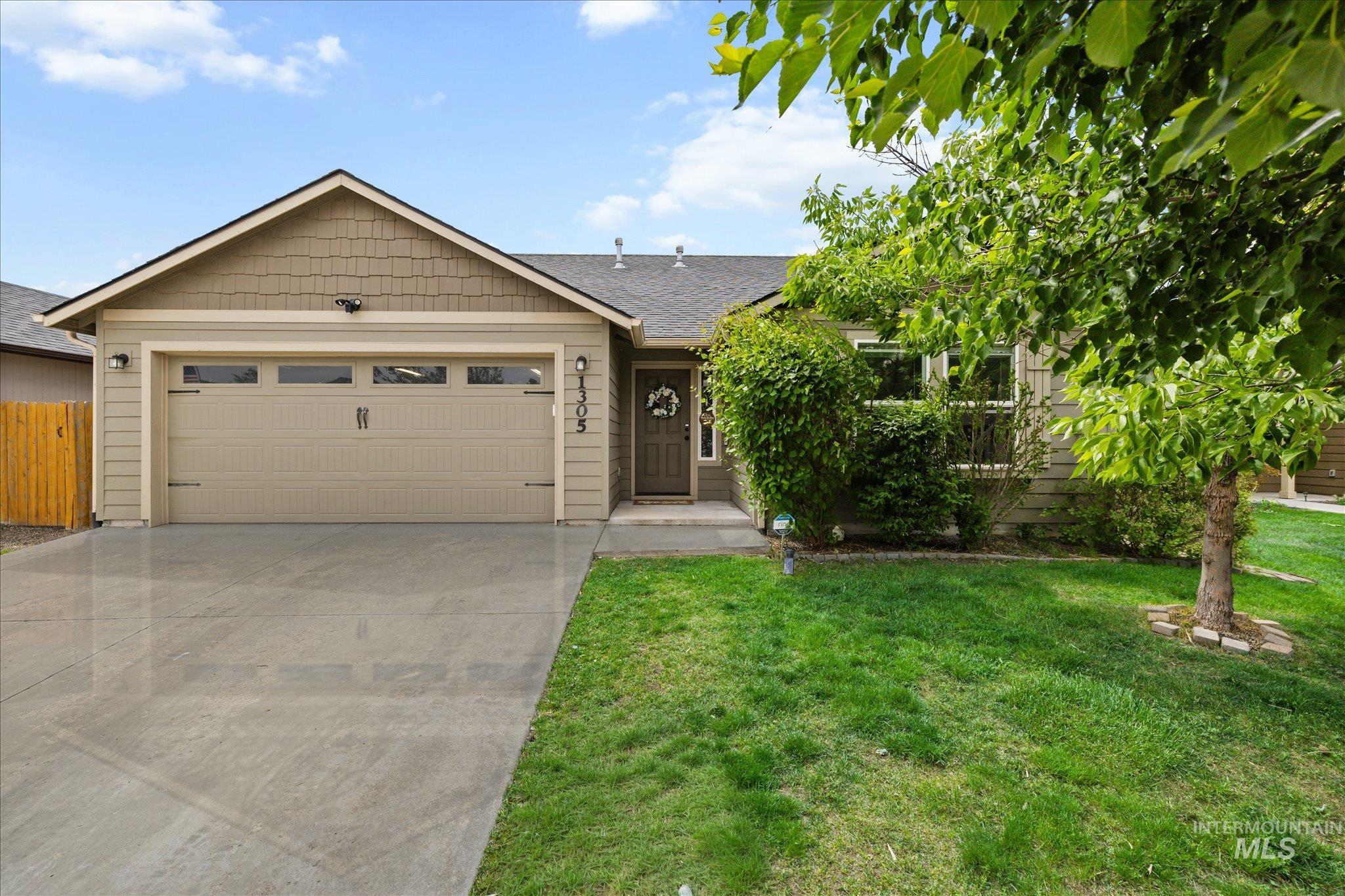 1305 W Tacola St., Nampa, Idaho 83651, 3 Bedrooms, 2 Bathrooms, Residential For Sale, Price $369,000, 98986196