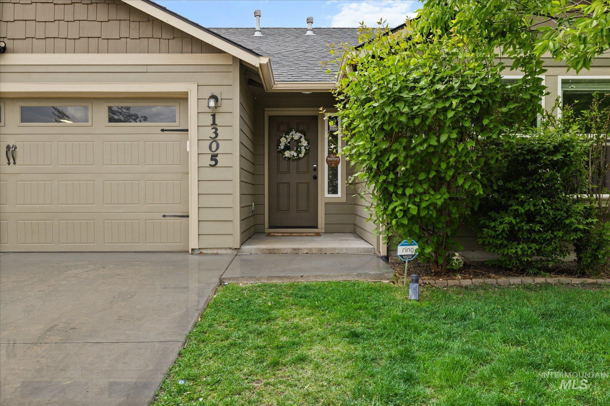 1305 W Tacola St., Nampa, Idaho 83651, 3 Bedrooms, 2 Bathrooms, Residential For Sale, Price $369,000, 98986196
