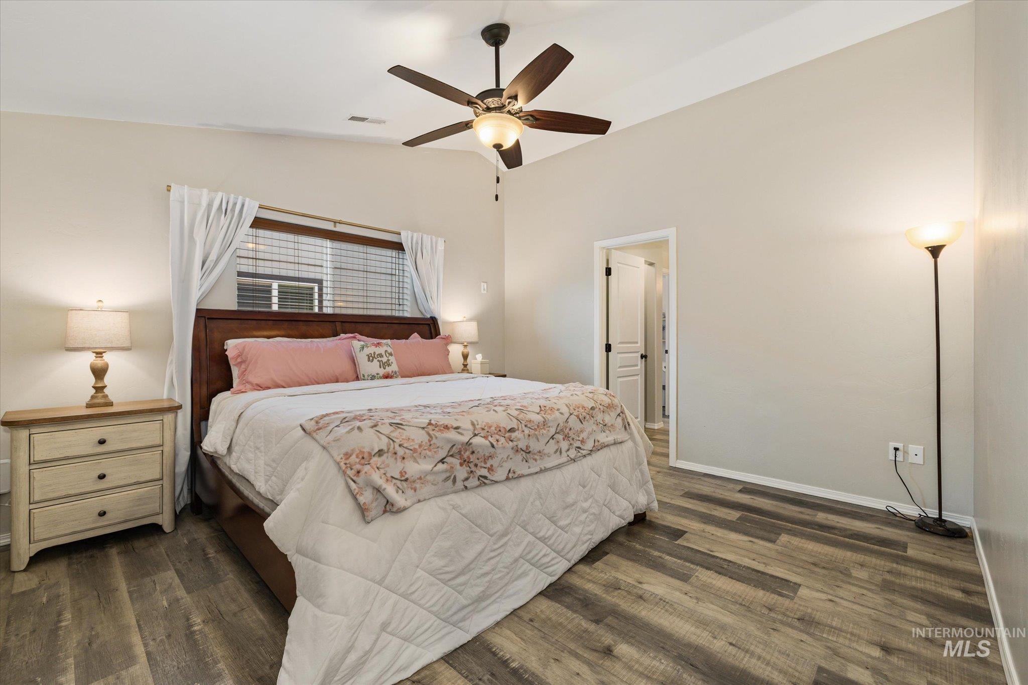 1305 W Tacola St., Nampa, Idaho 83651, 3 Bedrooms, 2 Bathrooms, Residential For Sale, Price $369,000, 98986196