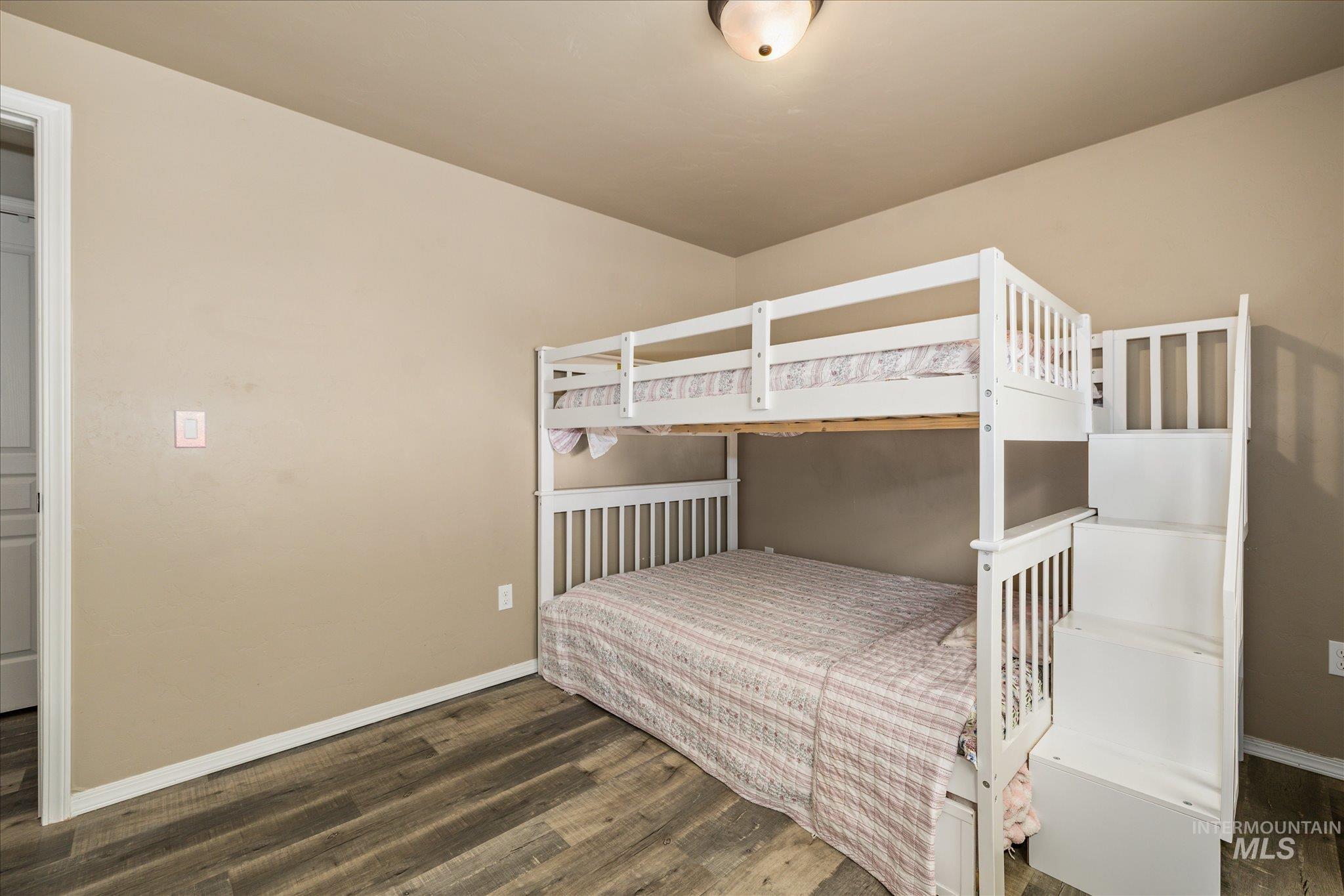 1305 W Tacola St., Nampa, Idaho 83651, 3 Bedrooms, 2 Bathrooms, Residential For Sale, Price $369,000, 98986196