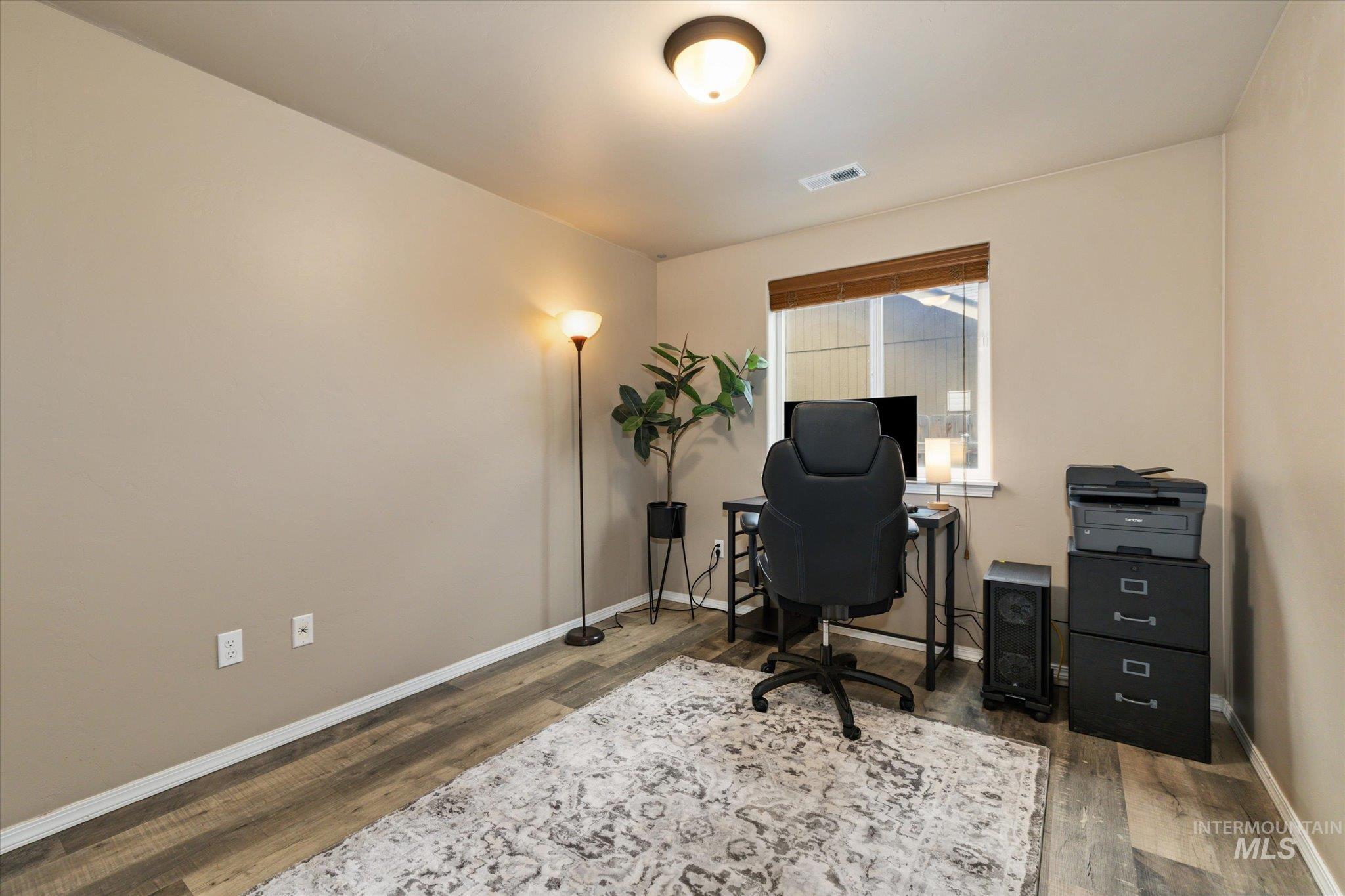 1305 W Tacola St., Nampa, Idaho 83651, 3 Bedrooms, 2 Bathrooms, Residential For Sale, Price $369,000, 98986196