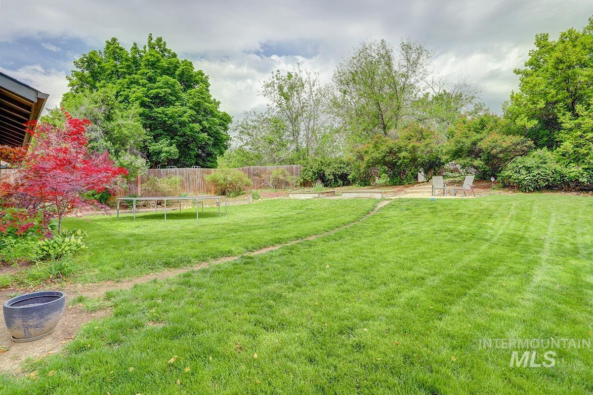 398 Mango Dr, Eagle, Idaho 83616-5120, 3 Bedrooms, 2 Bathrooms, Residential For Sale, Price $539,900, 98986200