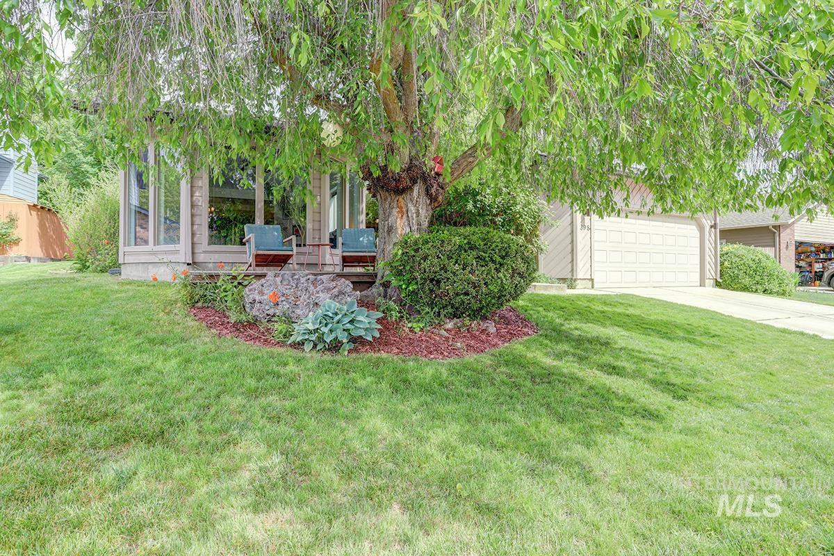 398 Mango Dr, Eagle, Idaho 83616-5120, 3 Bedrooms, 2 Bathrooms, Residential For Sale, Price $539,900, 98986200