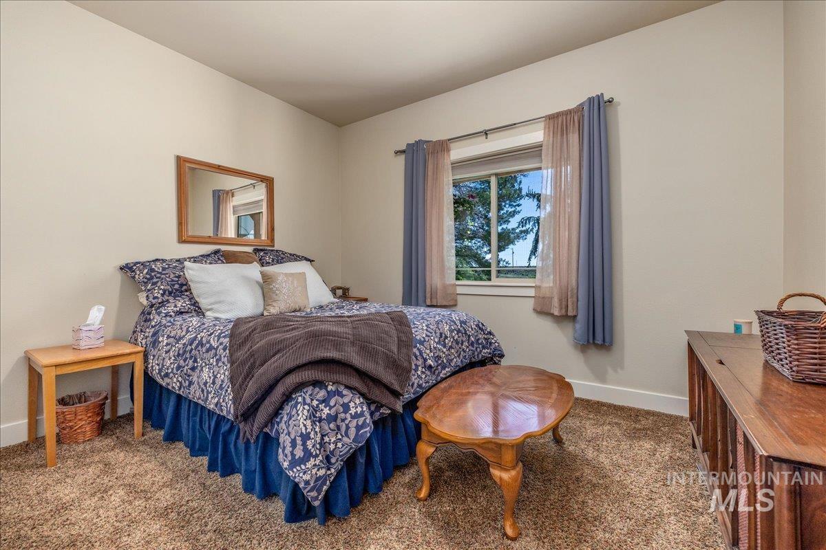 18593 S Pleasant Valley Rd, Kuna, Idaho 83634, 4 Bedrooms, 3 Bathrooms, Residential For Sale, Price $1,500,000, 98986201