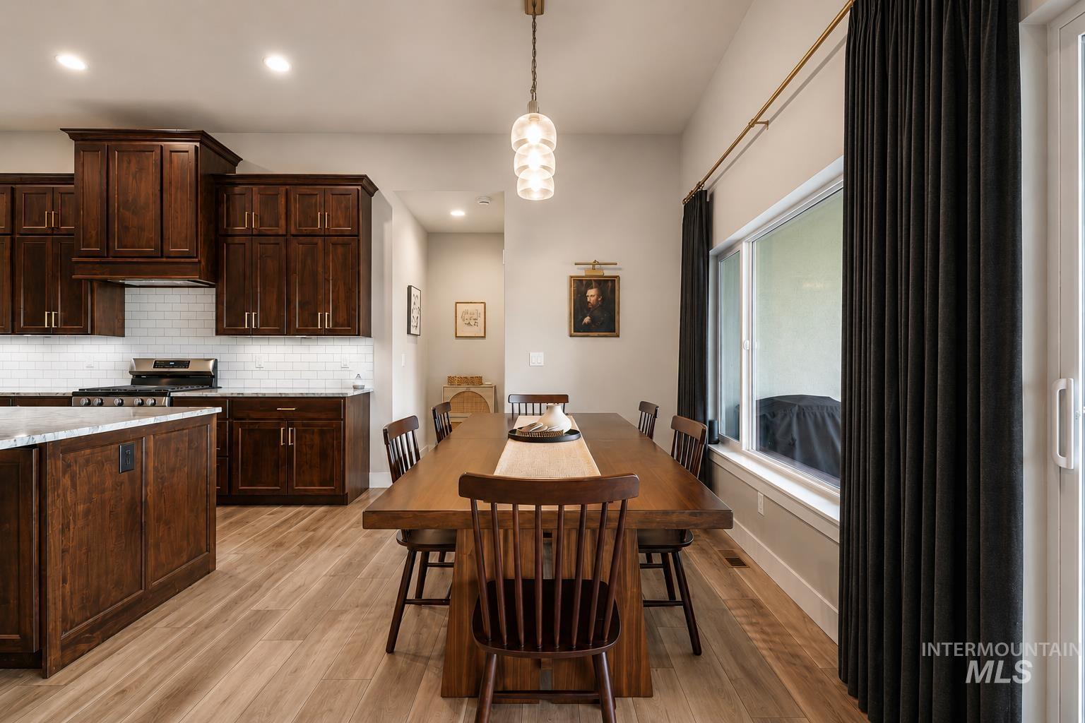 3840 Susan Cir E, Kimberly, Idaho 83334-5502, 4 Bedrooms, 2.5 Bathrooms, Residential For Sale, Price $750,000, 98986203