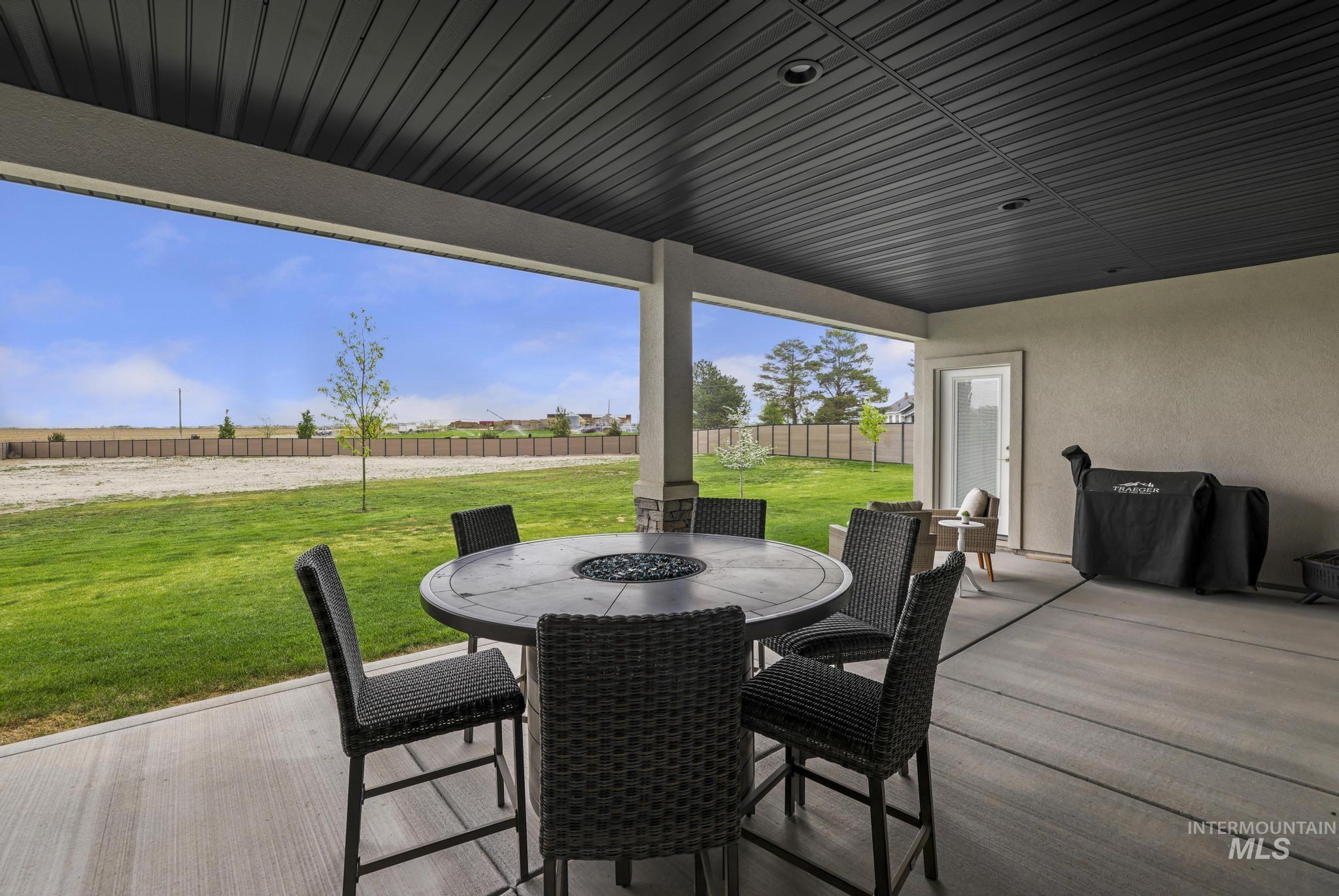 3840 Susan Cir E, Kimberly, Idaho 83334-5502, 4 Bedrooms, 2.5 Bathrooms, Residential For Sale, Price $750,000, 98986203