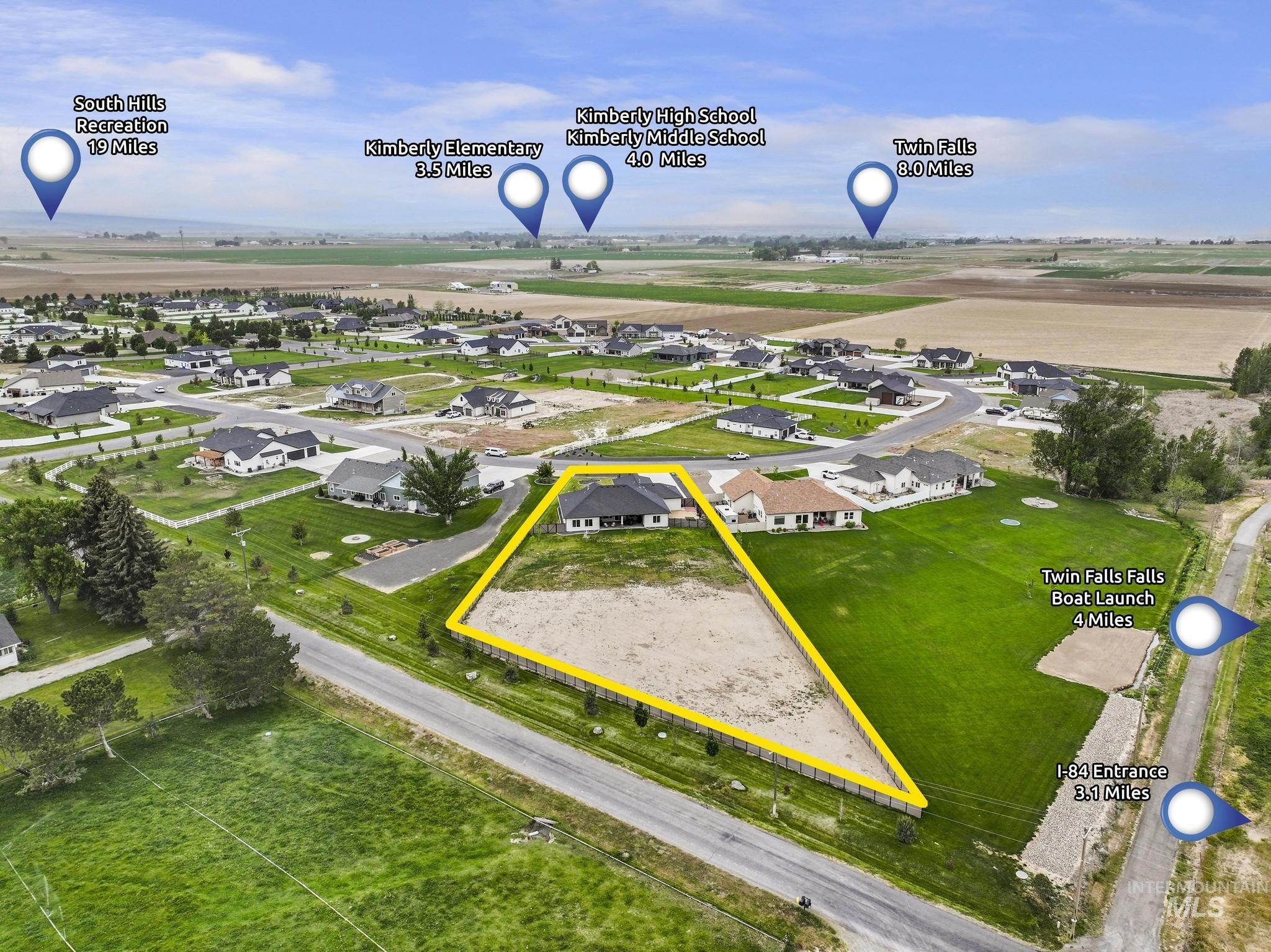 3840 Susan Cir E, Kimberly, Idaho 83334-5502, 4 Bedrooms, 2.5 Bathrooms, Residential For Sale, Price $750,000, 98986203