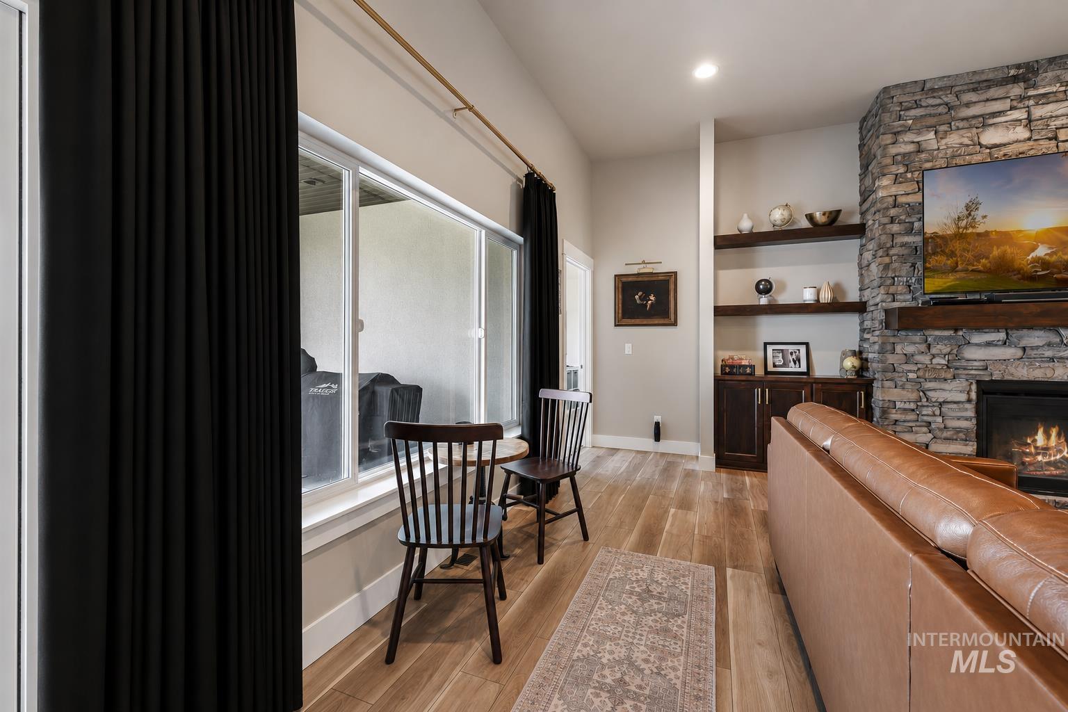 3840 Susan Cir E, Kimberly, Idaho 83334-5502, 4 Bedrooms, 2.5 Bathrooms, Residential For Sale, Price $750,000, 98986203