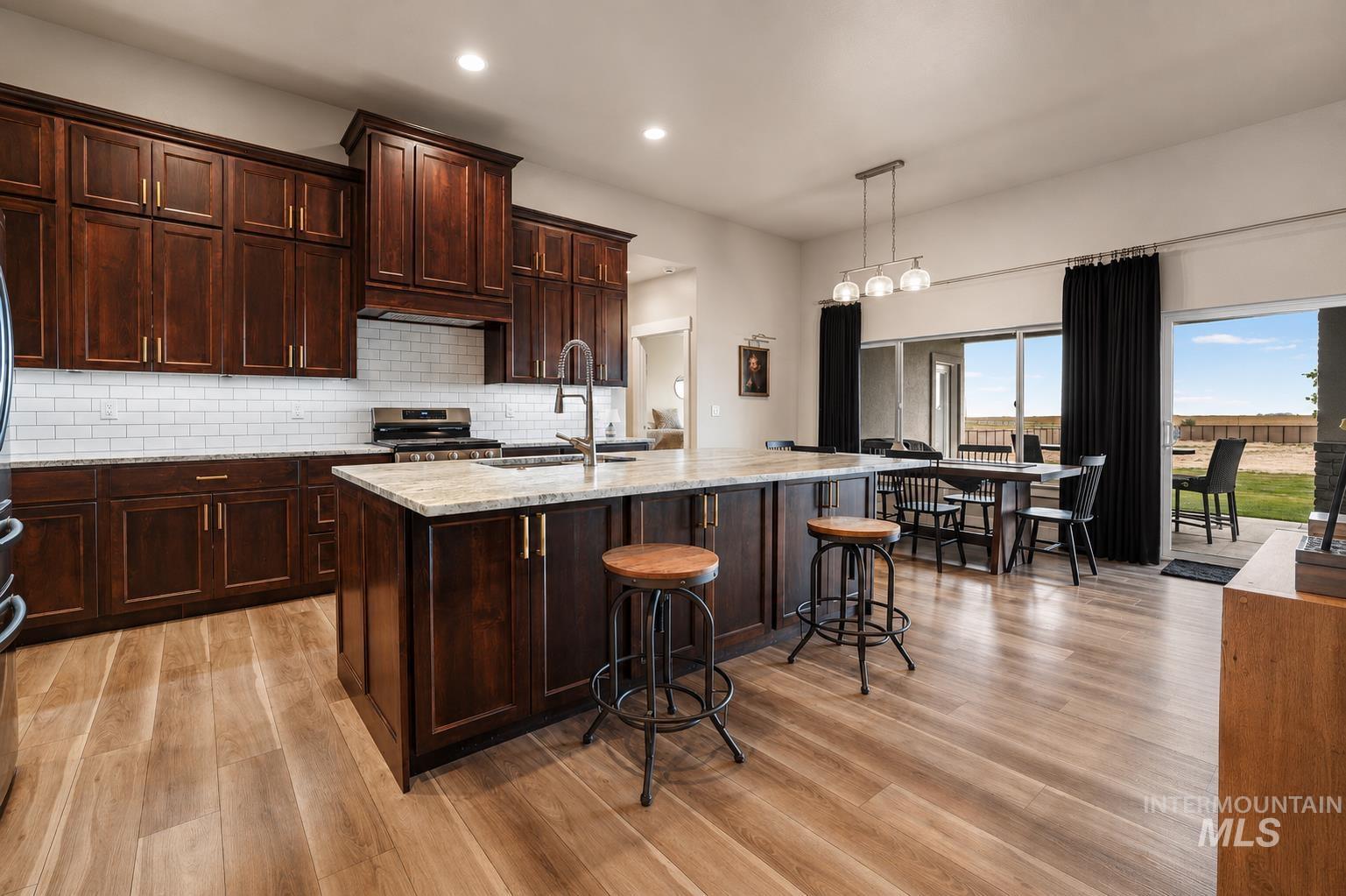 3840 Susan Cir E, Kimberly, Idaho 83334-5502, 4 Bedrooms, 2.5 Bathrooms, Residential For Sale, Price $750,000, 98986203