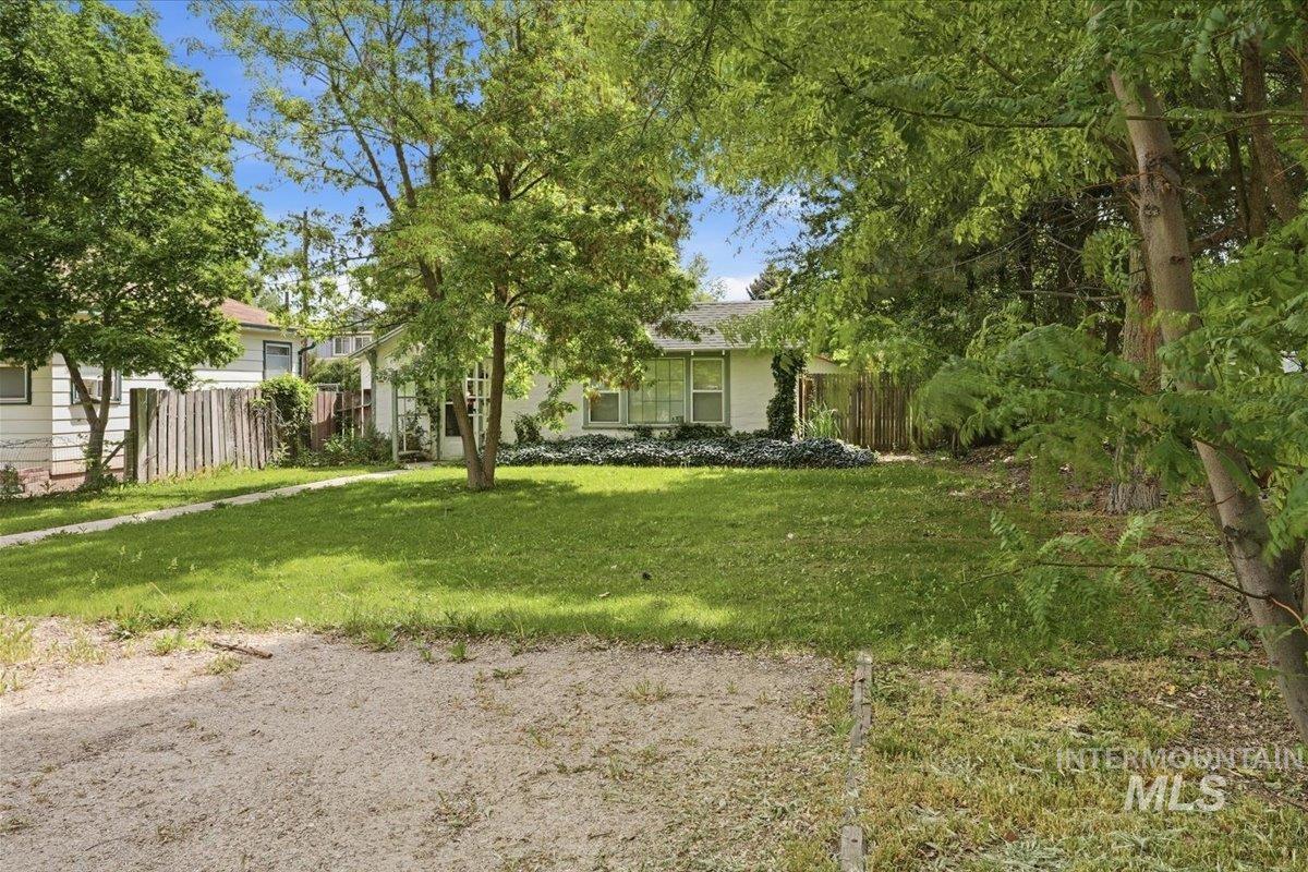 510 S. Fern St., Nampa, Idaho 83686, 2 Bedrooms, 1 Bathroom, Residential For Sale, Price $245,000, 98986205