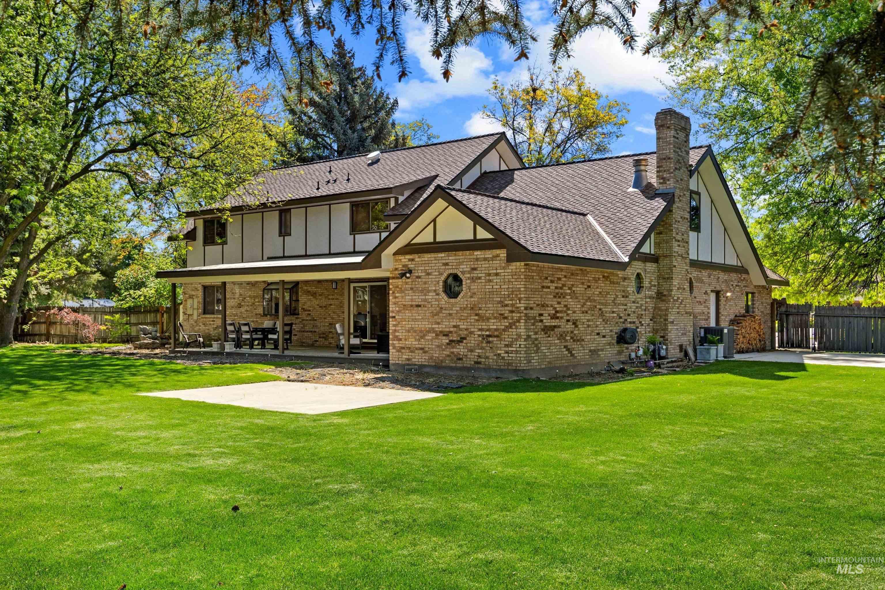 12474 W Ginger Creek Drive, Boise, Idaho 83713, 4 Bedrooms, 2.5 Bathrooms, Residential For Sale, Price $1,200,000, 98986211