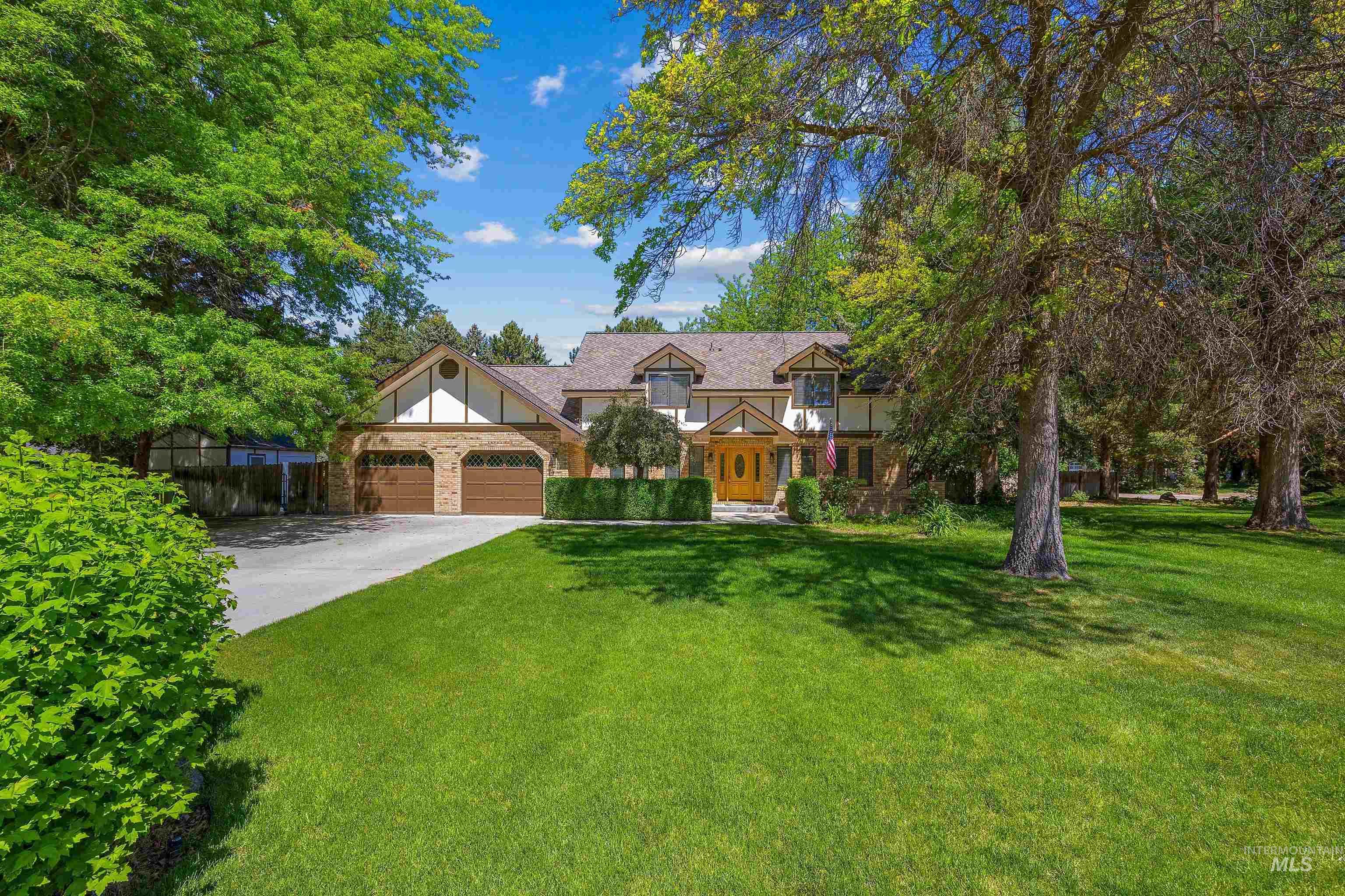 12474 W Ginger Creek Drive, Boise, Idaho 83713, 4 Bedrooms, 2.5 Bathrooms, Residential For Sale, Price $1,200,000, 98986211