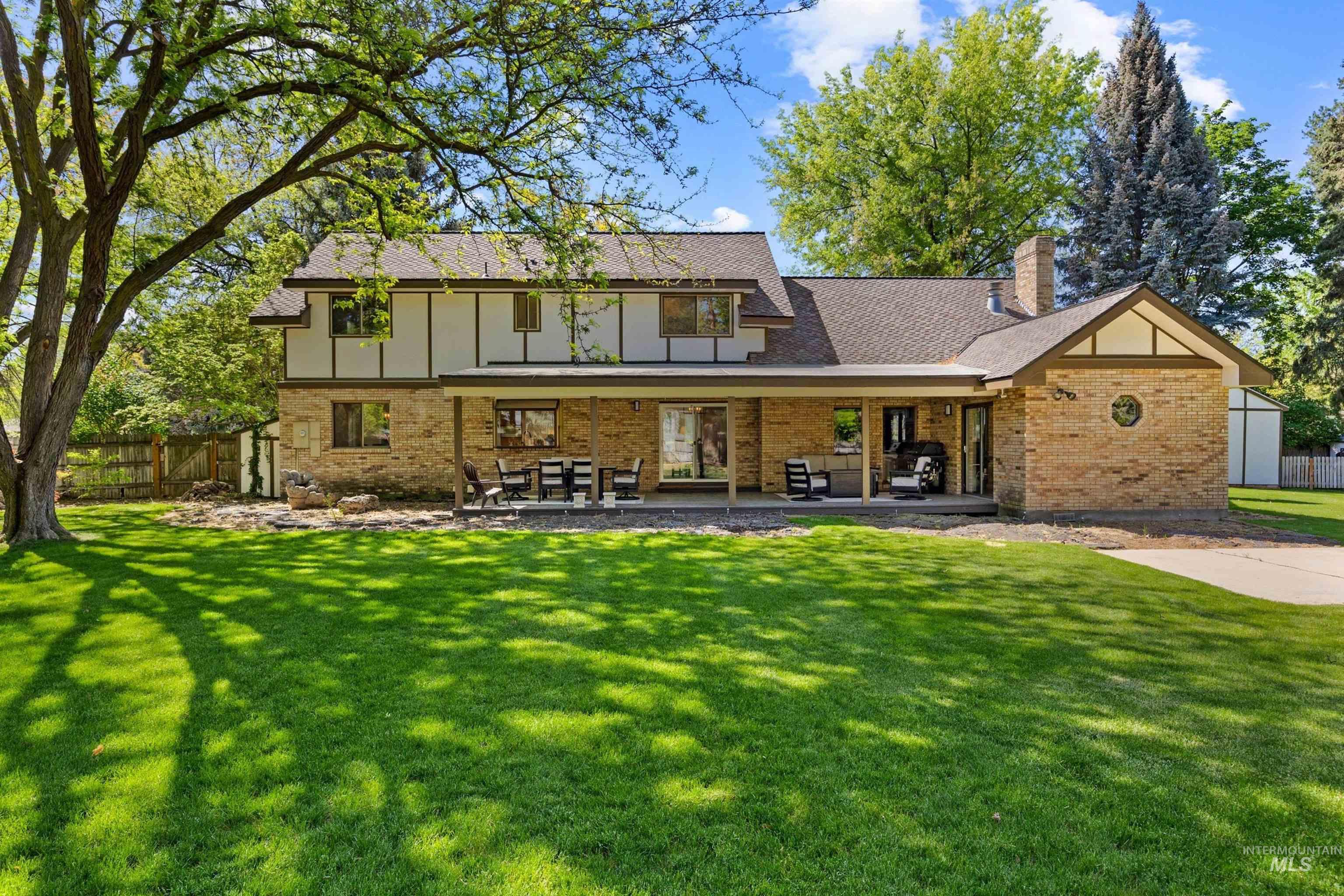 12474 W Ginger Creek Drive, Boise, Idaho 83713, 4 Bedrooms, 2.5 Bathrooms, Residential For Sale, Price $1,200,000, 98986211