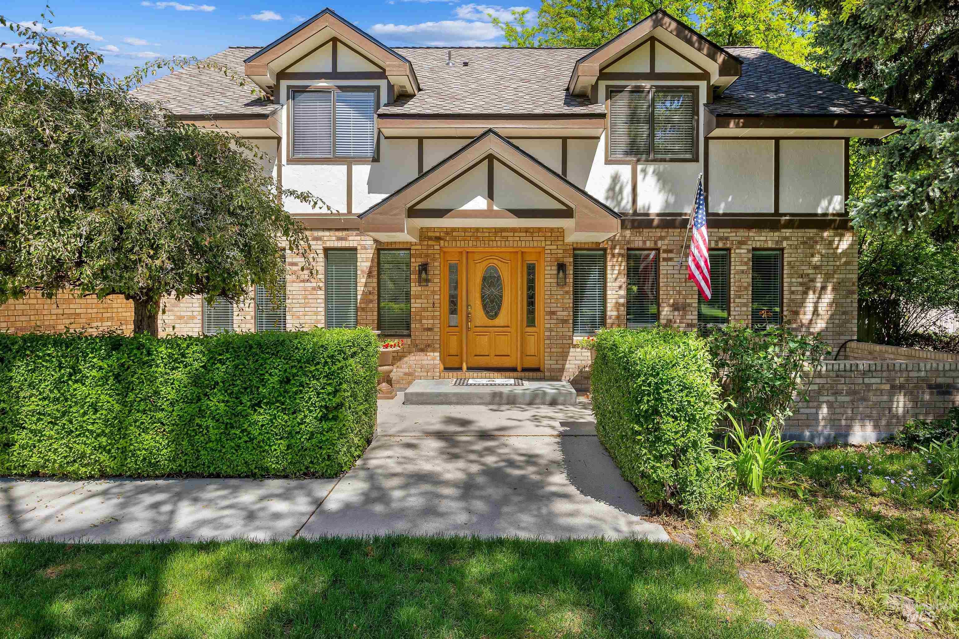 12474 W Ginger Creek Drive, Boise, Idaho 83713, 4 Bedrooms, 2.5 Bathrooms, Residential For Sale, Price $1,200,000, 98986211