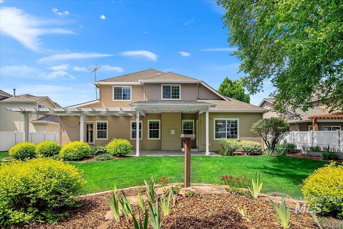 3882 S Arno Ave, Meridian, Idaho 83642, 4 Bedrooms, 2.5 Bathrooms, Residential For Sale, Price $799,900, 98986212
