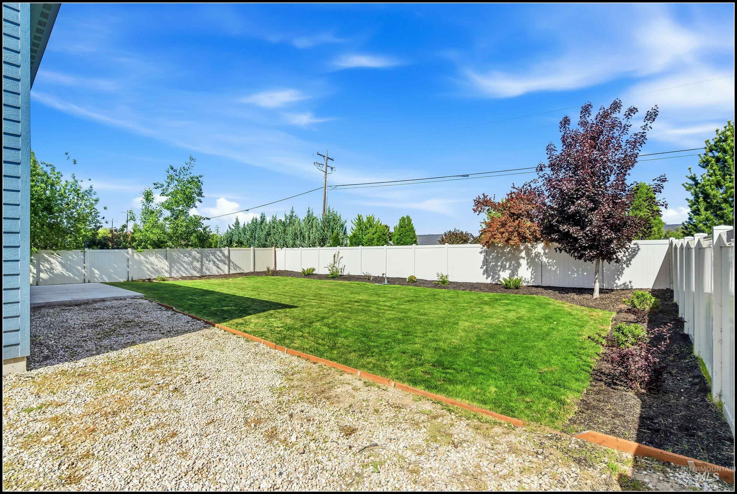 2280 N Doe Ave., Kuna, Idaho 83634, 4 Bedrooms, 2.5 Bathrooms, Residential For Sale, Price $472,500, 98986214