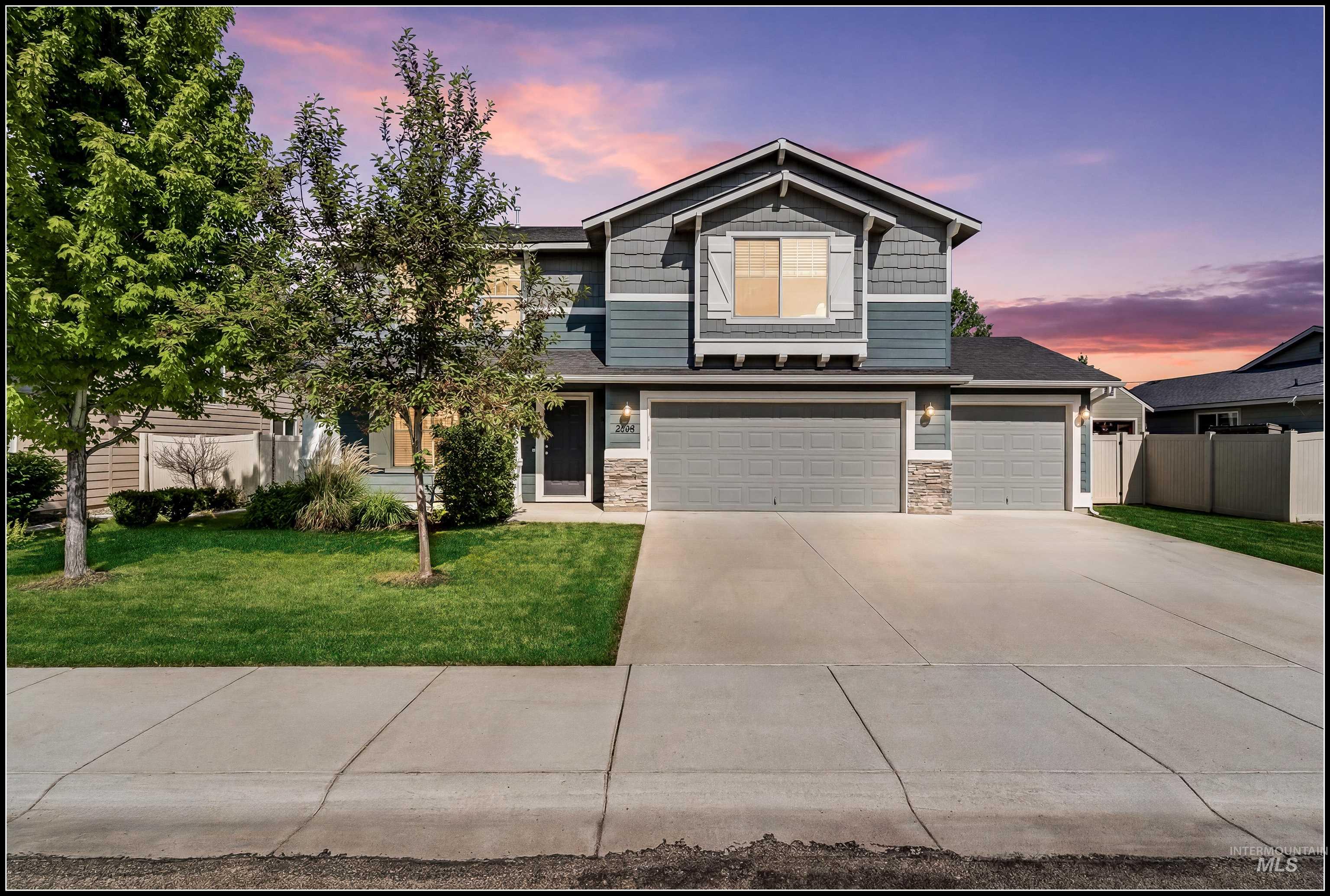 2280 N Doe Ave., Kuna, Idaho 83634, 4 Bedrooms, 2.5 Bathrooms, Residential For Sale, Price $472,500, 98986214