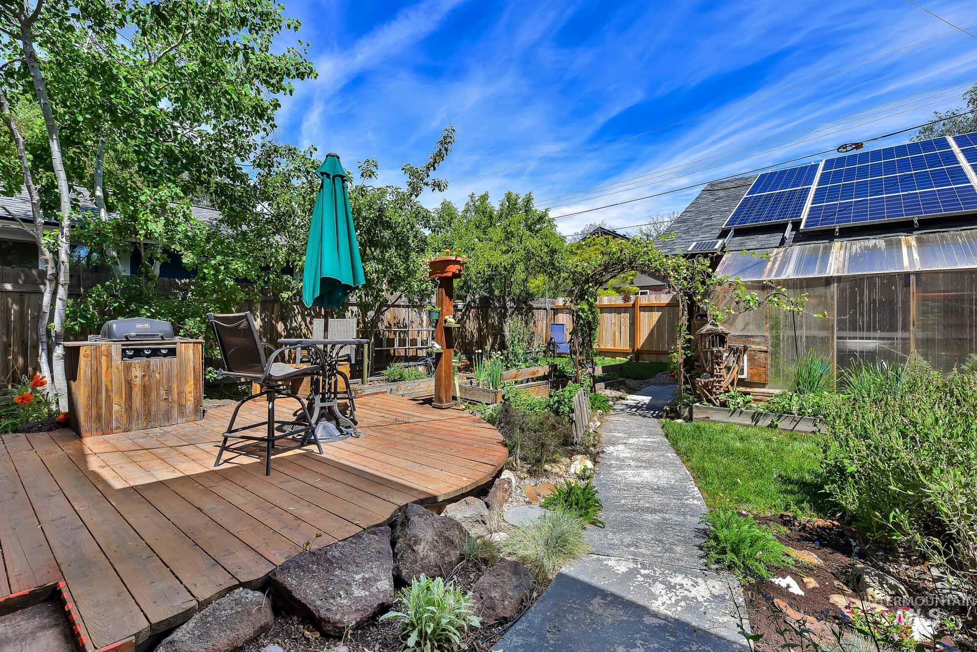 1312 E Franklin St, Boise, Idaho 83712, 2 Bedrooms, 1 Bathroom, Residential For Sale, Price $624,900, 98986215