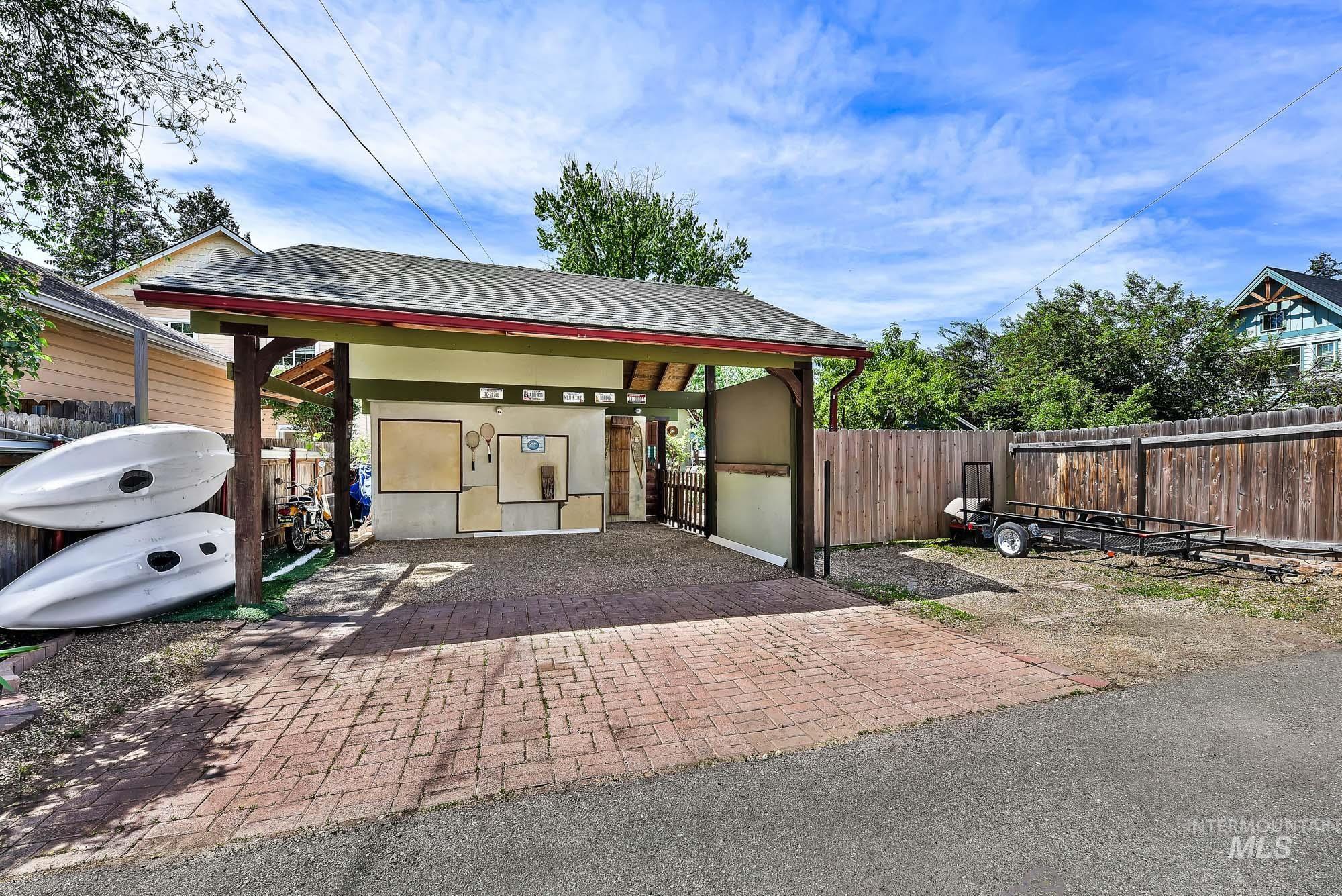 1312 E Franklin St, Boise, Idaho 83712, 2 Bedrooms, 1 Bathroom, Residential For Sale, Price $624,900, 98986215