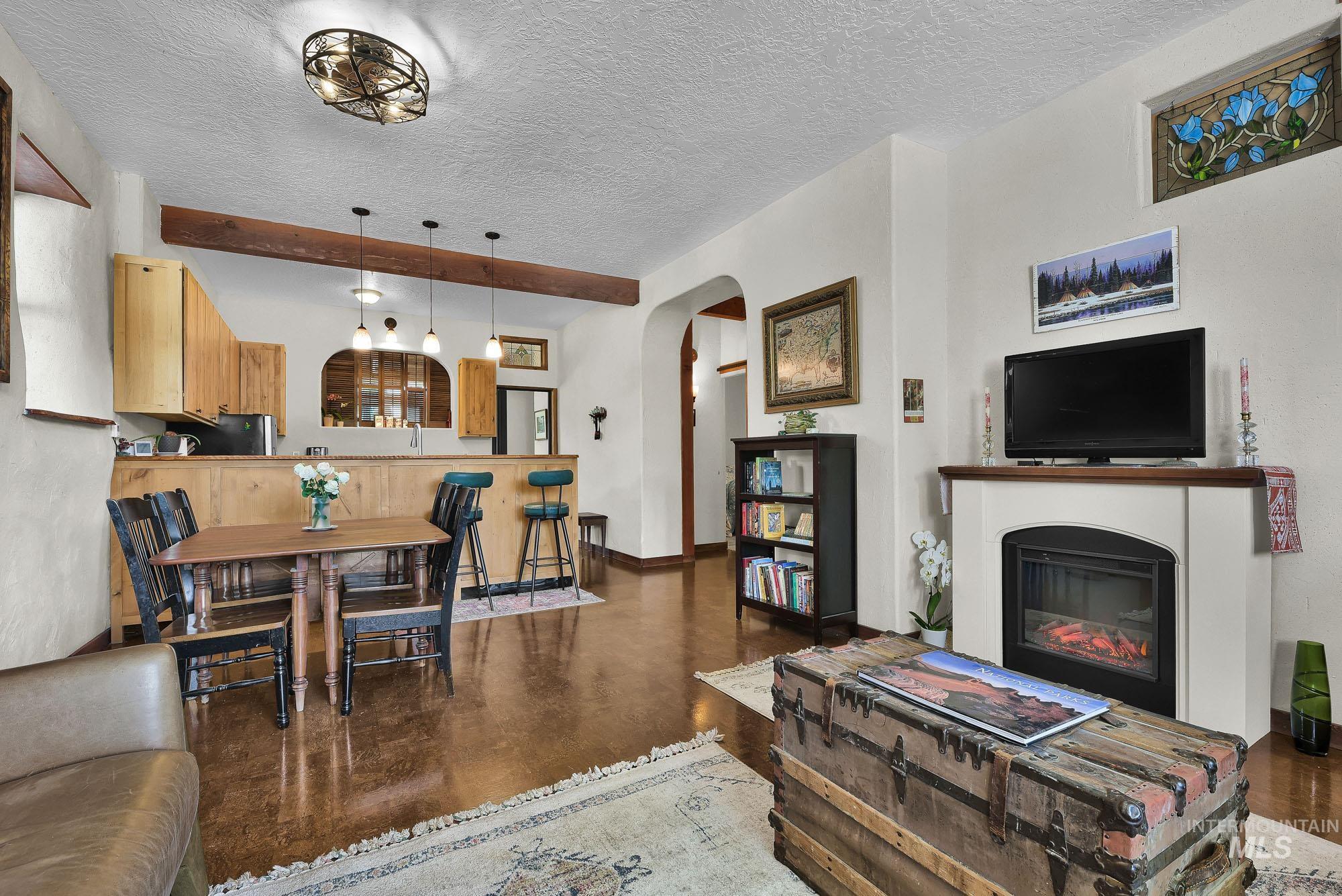 1312 E Franklin St, Boise, Idaho 83712, 2 Bedrooms, 1 Bathroom, Residential For Sale, Price $624,900, 98986215