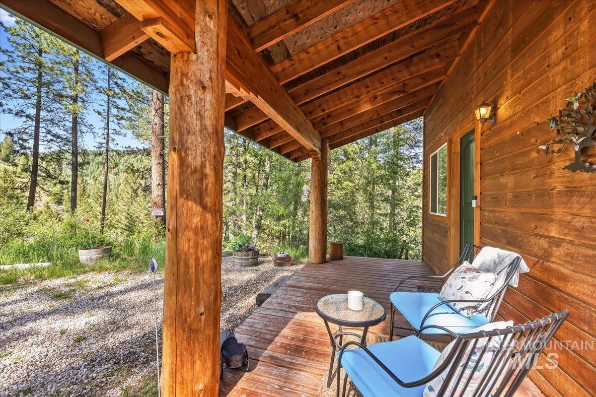 17 Bear Run Lane, Boise, Idaho 83716-3320, 2 Bedrooms, 2 Bathrooms, Residential For Sale, Price $359,900, 98986216