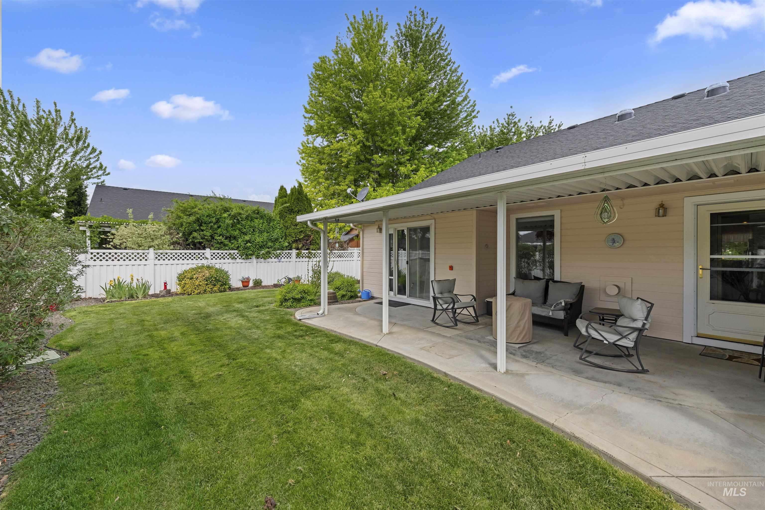 3385 W Fieldstream Lane, Meridian, Idaho 83646, 2 Bedrooms, 2 Bathrooms, Residential For Sale, Price $409,900, 98986217