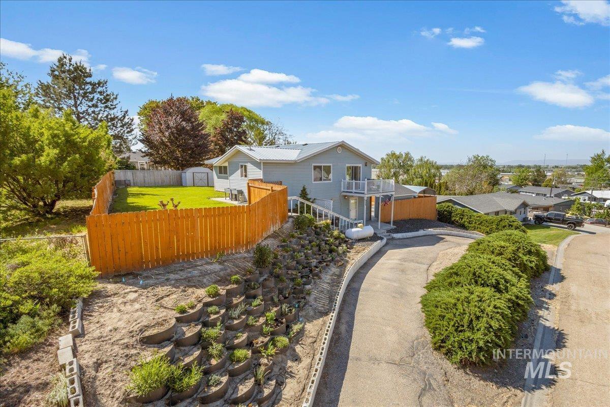 906 N 9Th St, Parma, Idaho 83660-5900, 4 Bedrooms, 3 Bathrooms, Residential For Sale, Price $435,000,MLS 98986220