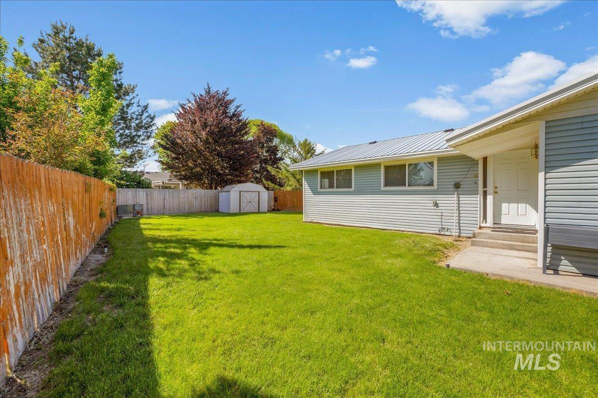 906 N 9Th St, Parma, Idaho 83660-5900, 4 Bedrooms, 3 Bathrooms, Residential For Sale, Price $435,000,MLS 98986220