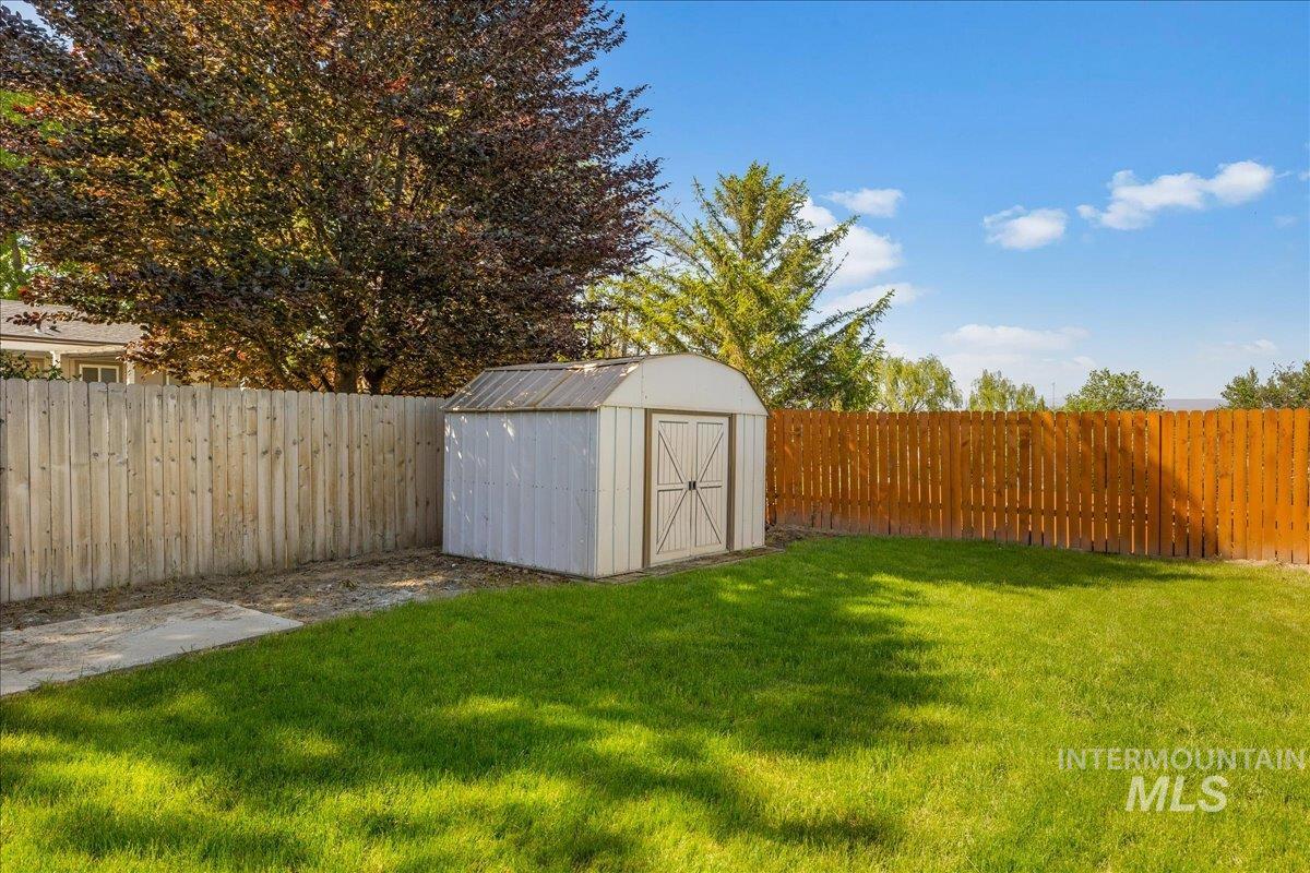 906 N 9Th St, Parma, Idaho 83660-5900, 4 Bedrooms, 3 Bathrooms, Residential For Sale, Price $435,000,MLS 98986220