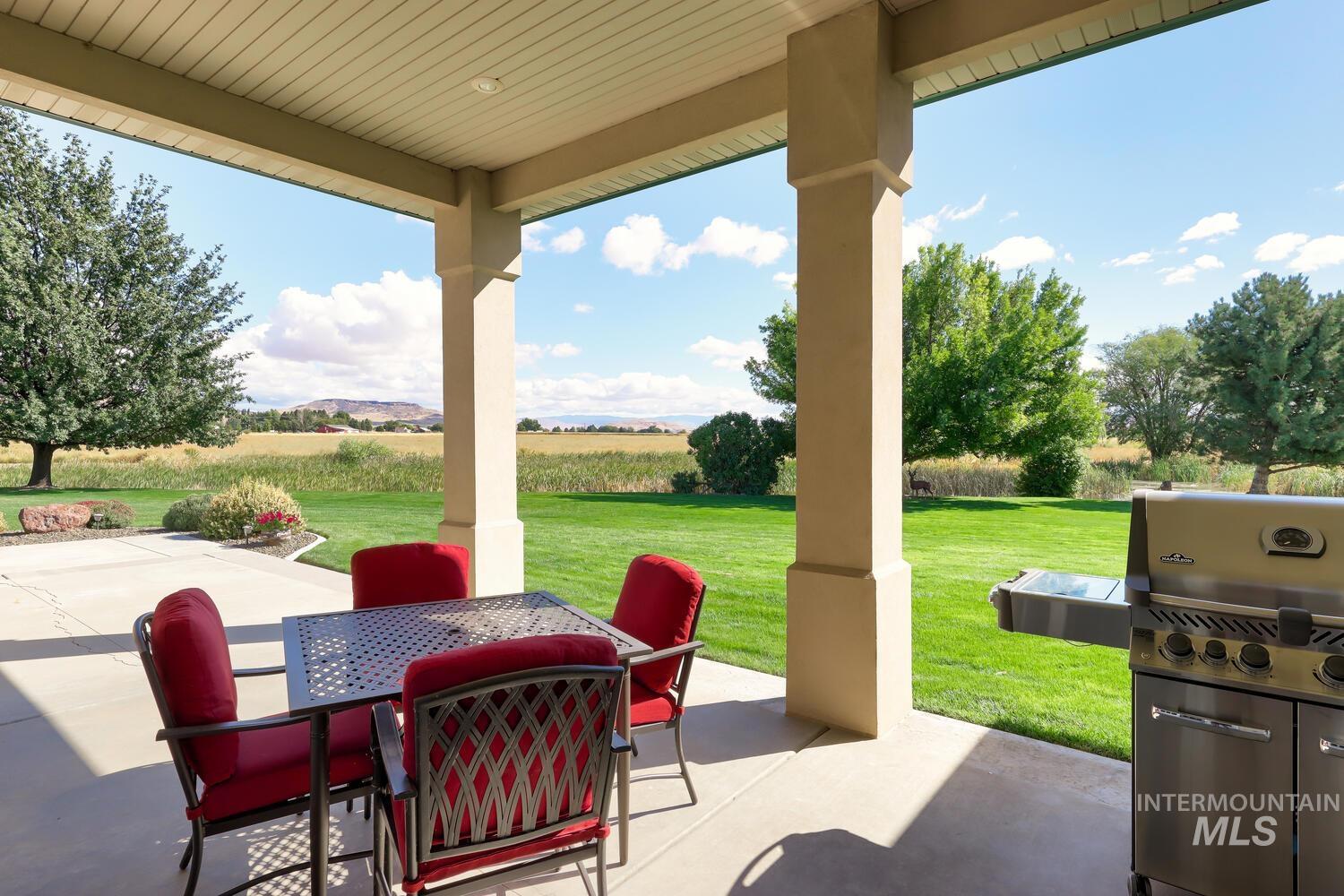 1795 W Black Canyon Hwy, Emmett, Idaho 83617, 3 Bedrooms, 3.5 Bathrooms, Residential For Sale, Price $1,975,000, 98986221