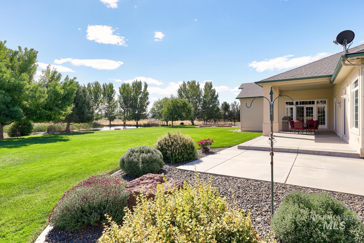 1795 W Black Canyon Hwy, Emmett, Idaho 83617, 3 Bedrooms, 3.5 Bathrooms, Residential For Sale, Price $1,975,000, 98986221
