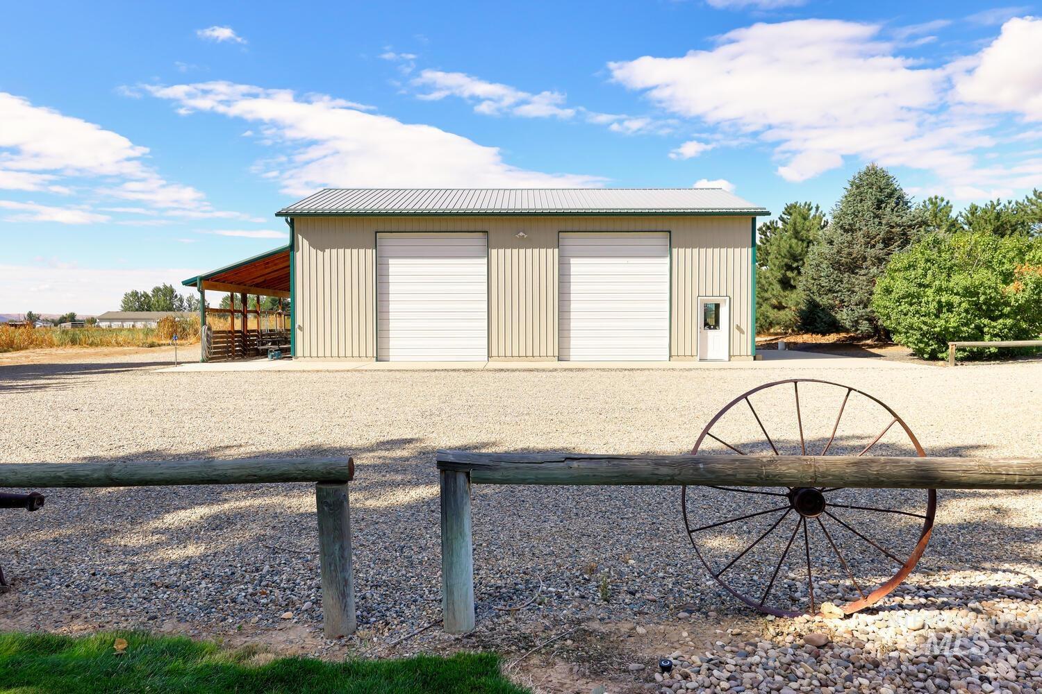 1795 W Black Canyon Hwy, Emmett, Idaho 83617, 3 Bedrooms, 3.5 Bathrooms, Residential For Sale, Price $1,975,000, 98986221