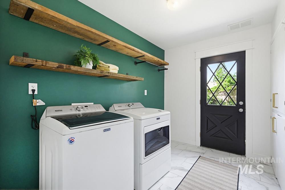 4415 N Collister Dr, Boise, Idaho 83703, 3 Bedrooms, 1 Bathroom, Residential For Sale, Price $440,000,MLS 98986223