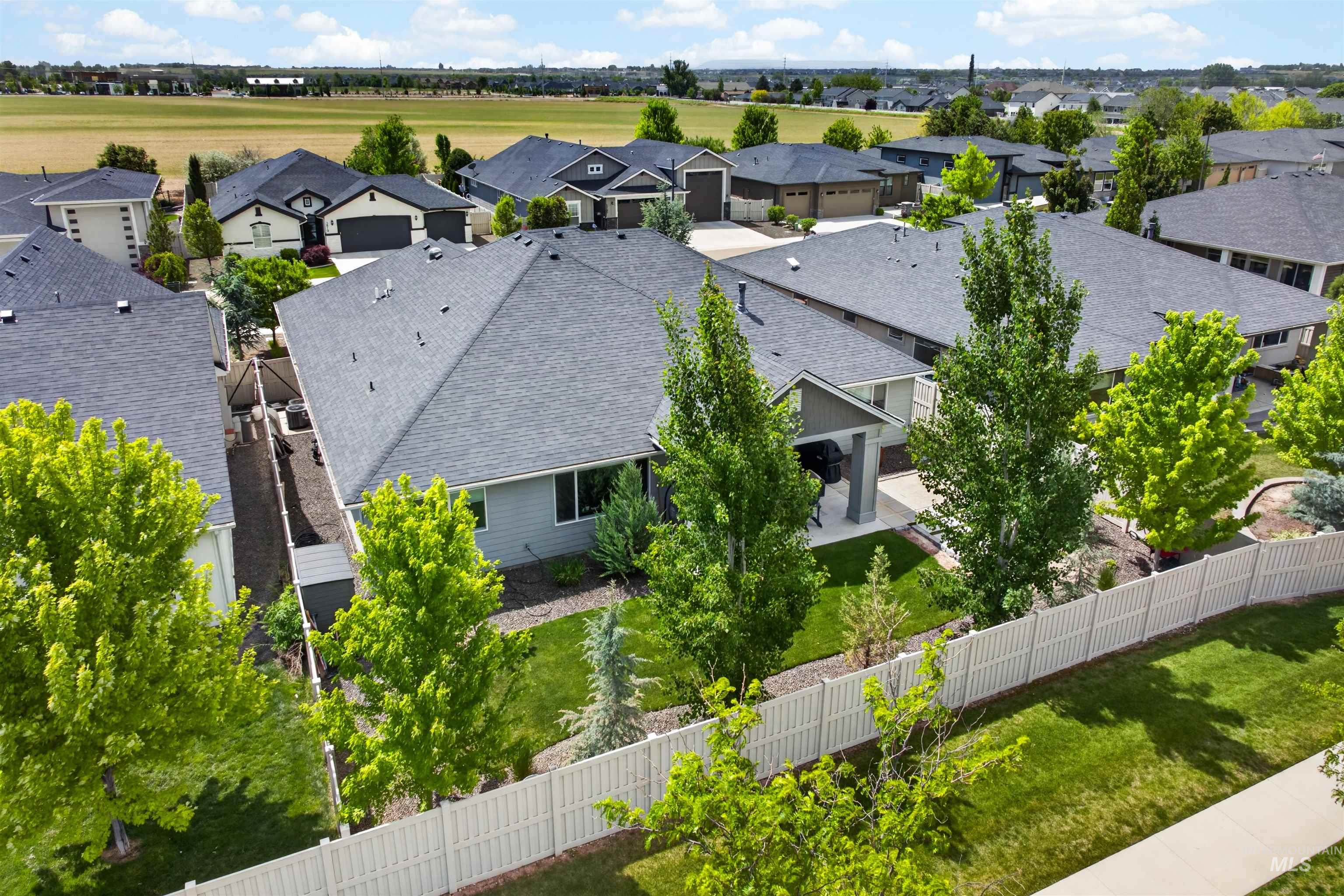 3816 E Fratello St, Meridian, Idaho 83642, 3 Bedrooms, 2.5 Bathrooms, Residential For Sale, Price $759,900, 98986224